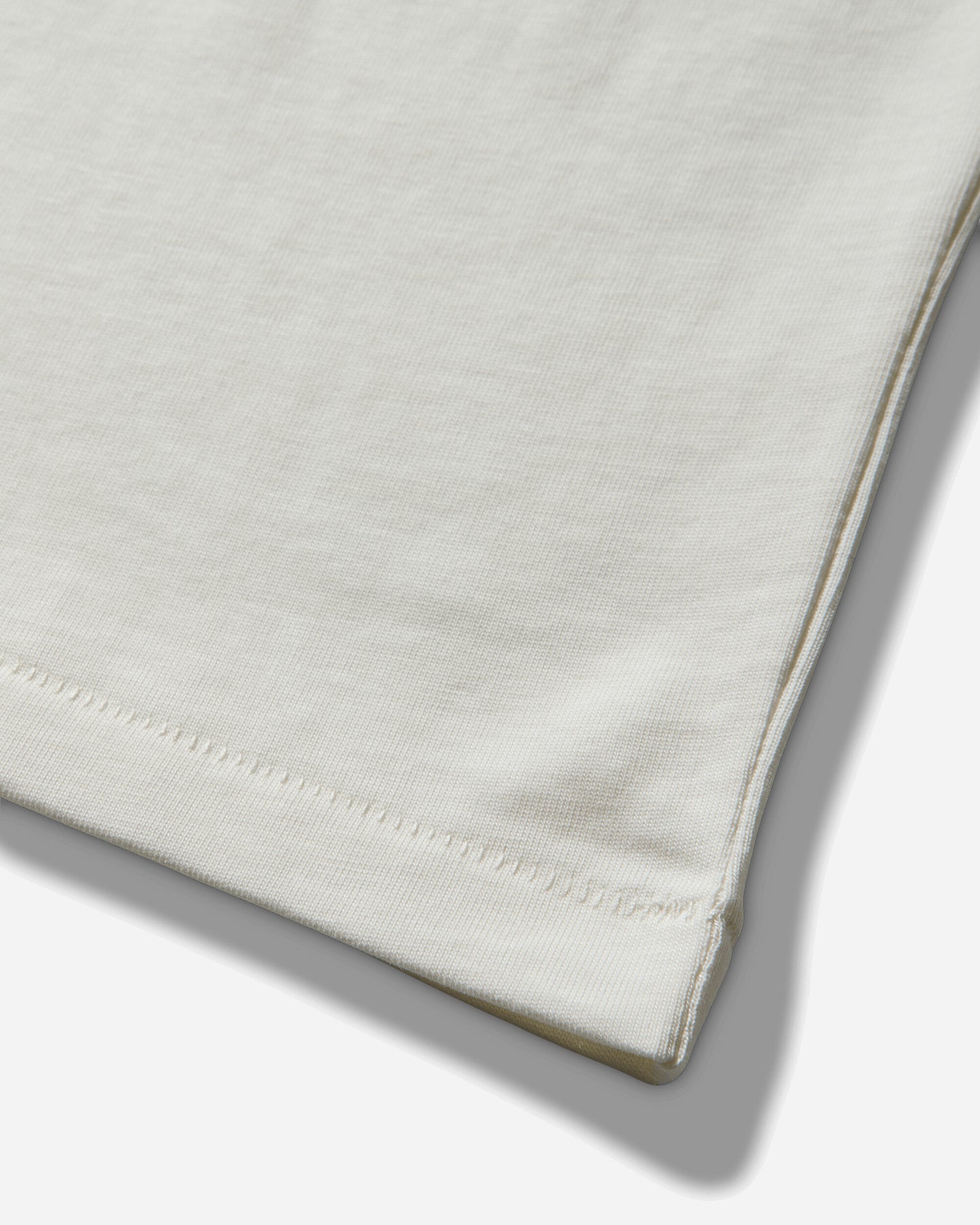 A Bathing Ape Bape Kiss Logo Tee Ivory T-Shirts Shortsleeve 1M30110304 IVORY