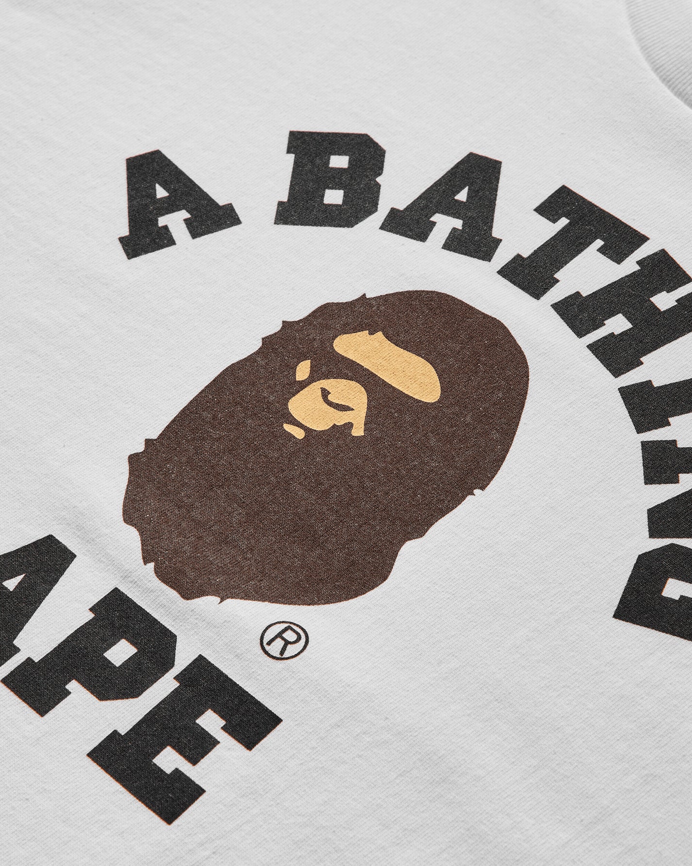 A Bathing Ape College Tee White T-Shirts Shortsleeve 1M30110001 WHITE