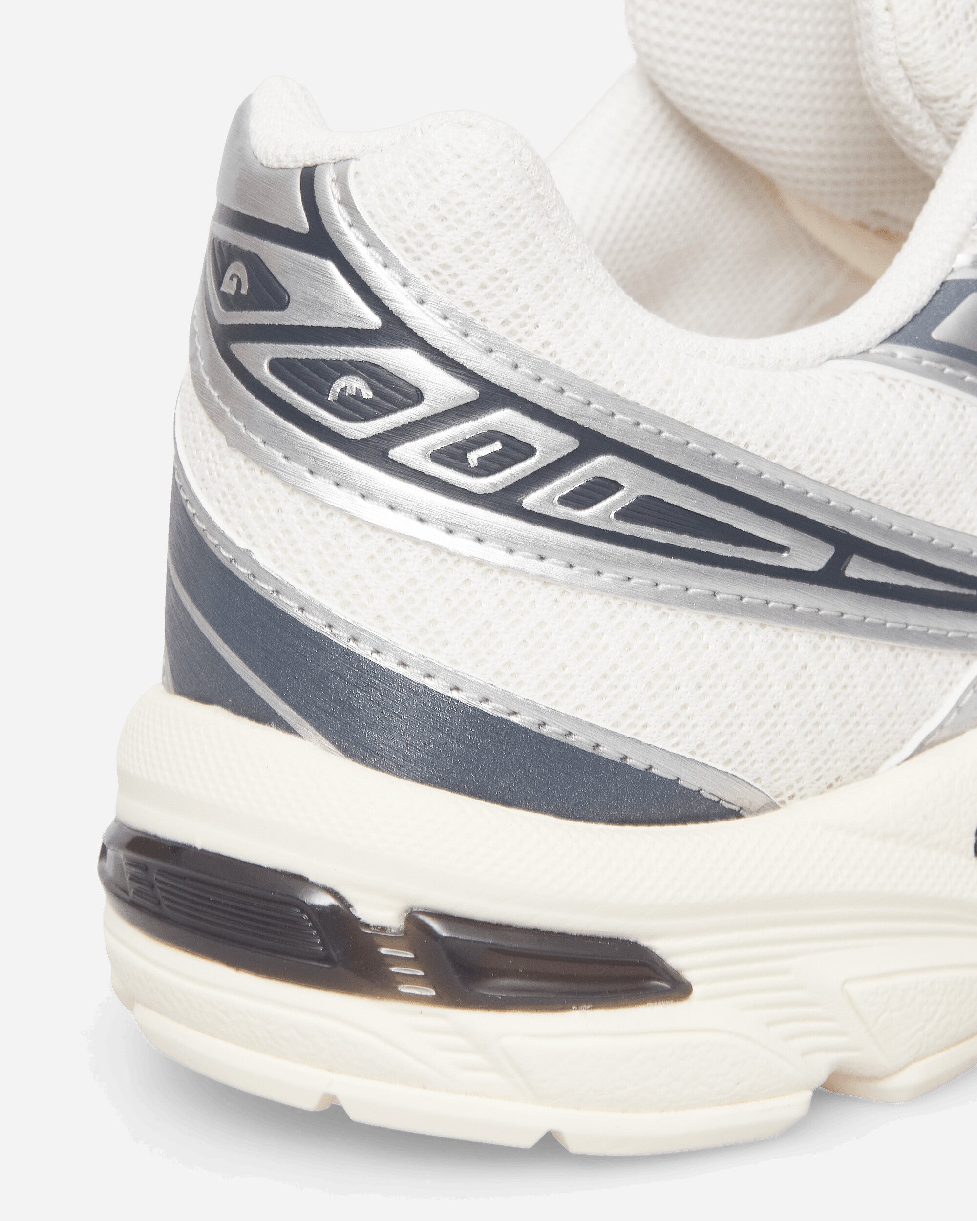 Asics Gel 1130 Cream/Carrier Grey Sneakers Low 1203A899-101