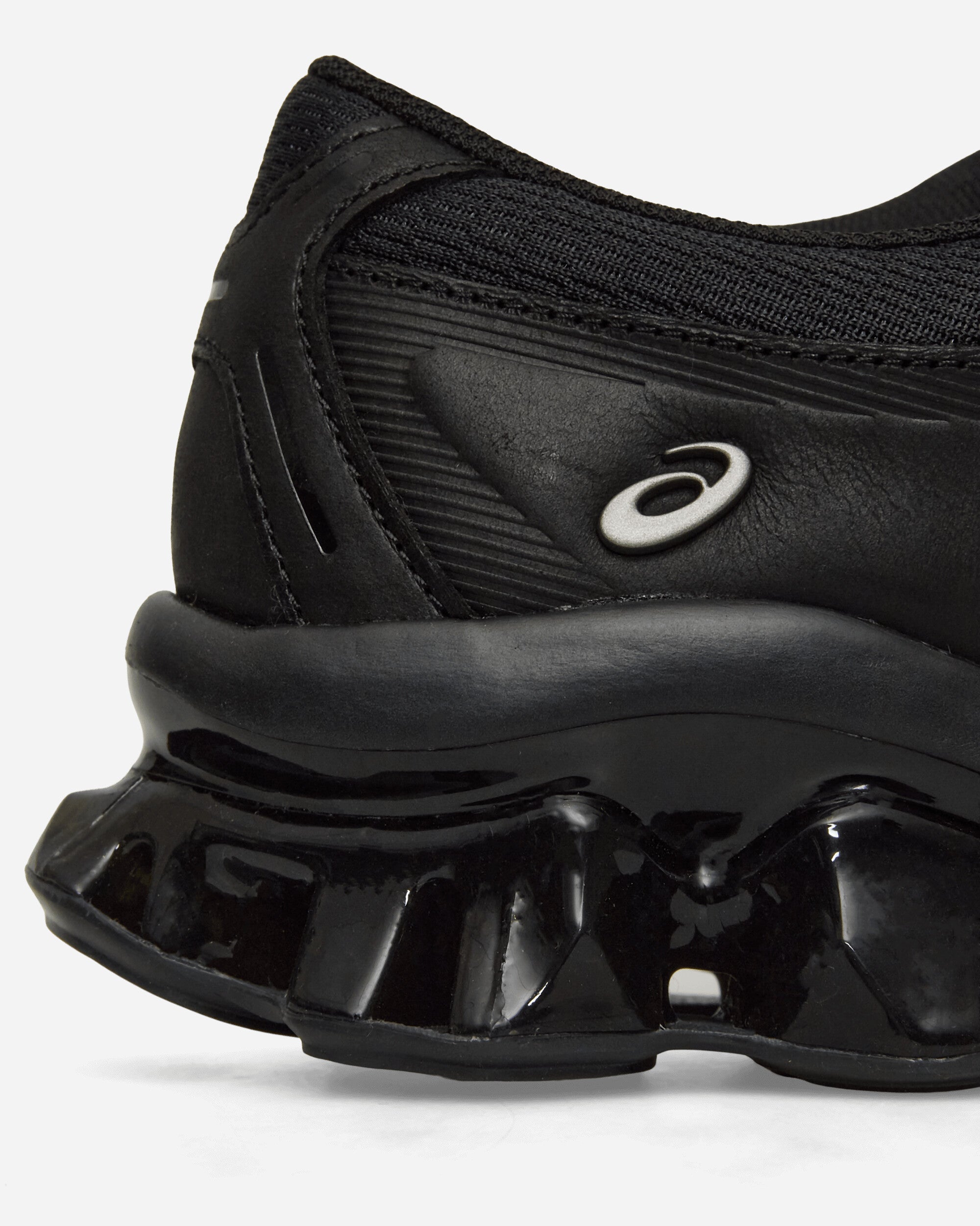 Asics Gel Kinetic Sp Black/Black Sneakers Low 1203B056-001