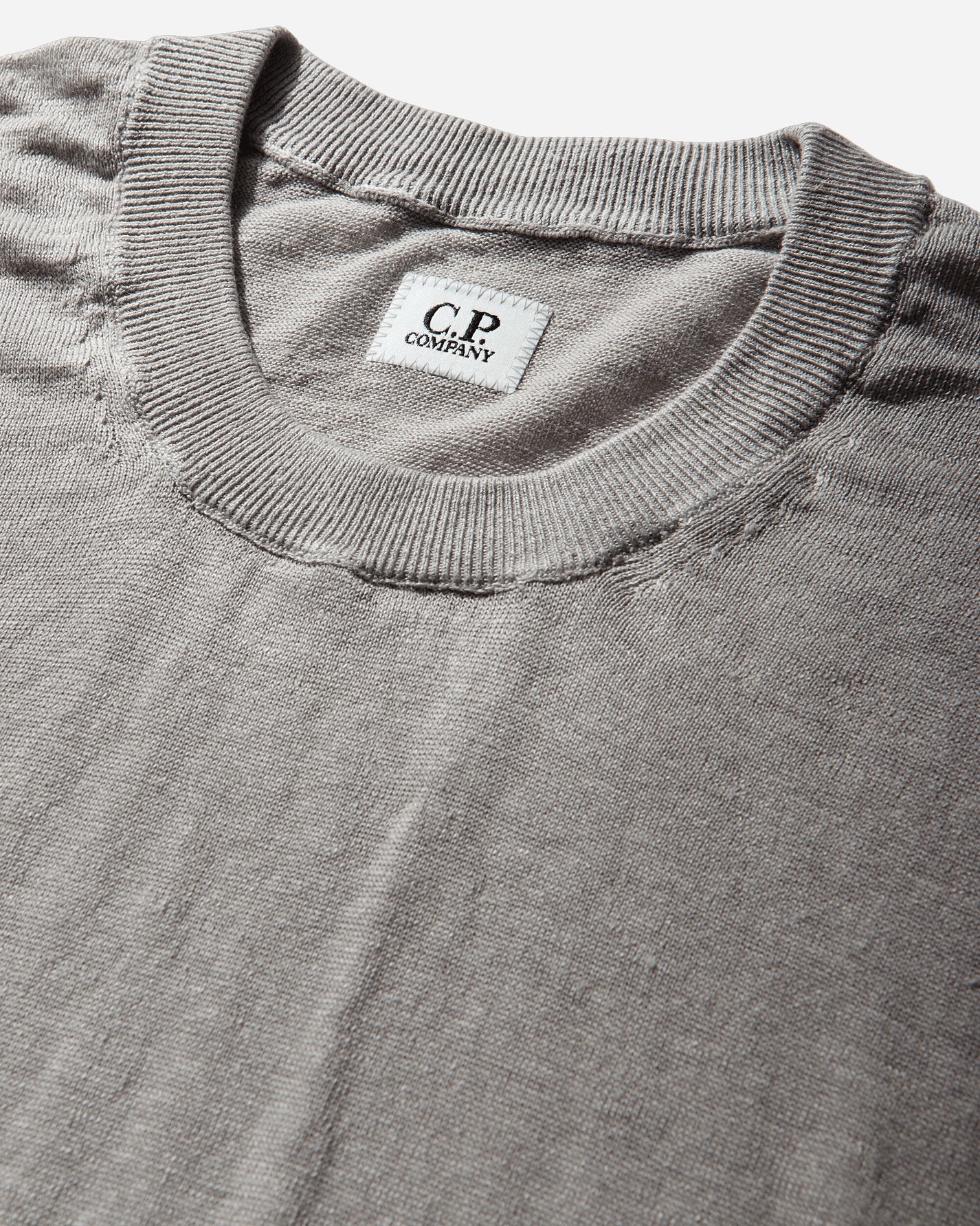 C.P. Company Knitwear Crew Neck In Flax Dove Knitwears Sweaters 20CMKN124A-110307A 904