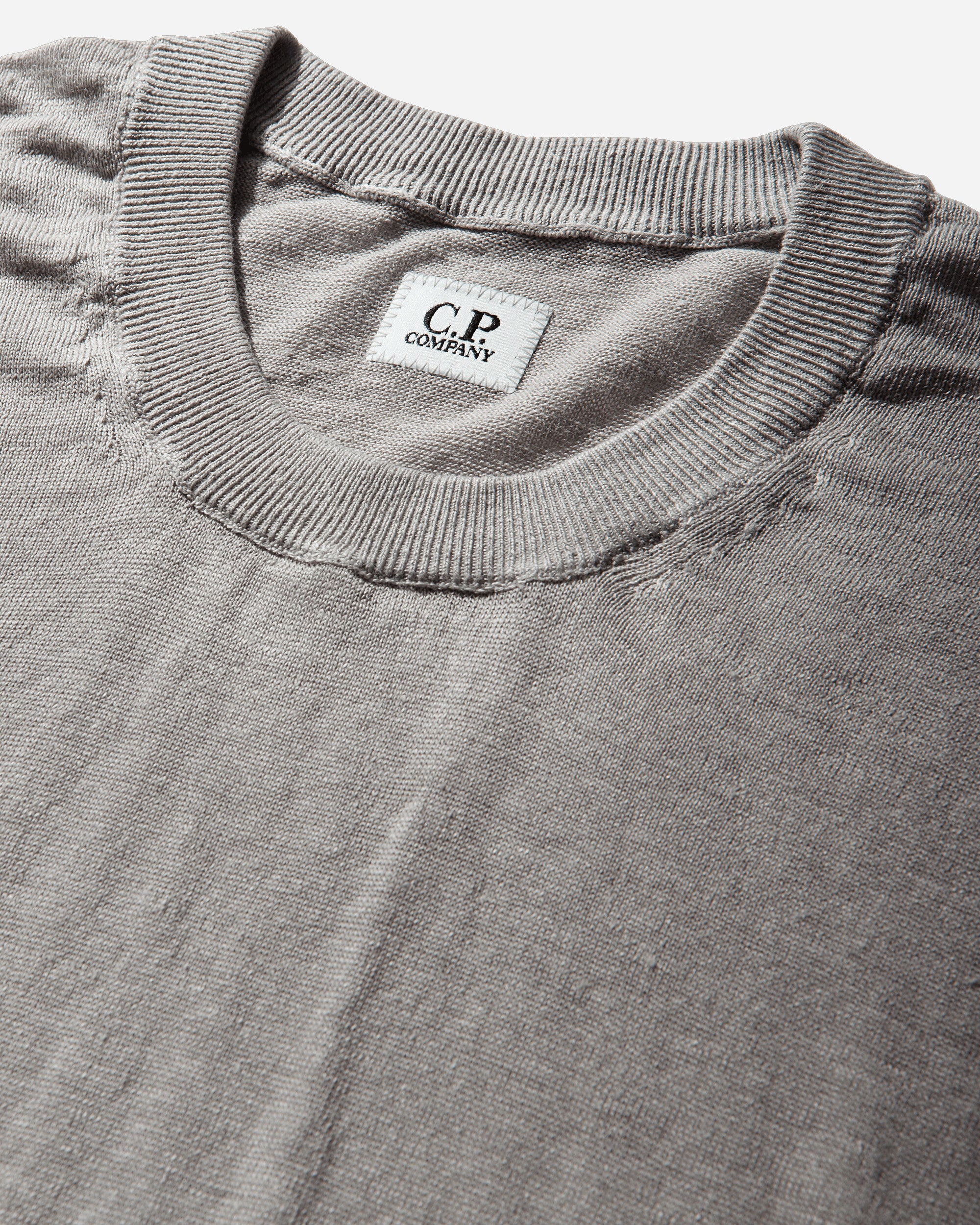 C.P. Company Knitwear Crew Neck In Flax Dove Knitwears Sweaters 20CMKN124A-110307A 904