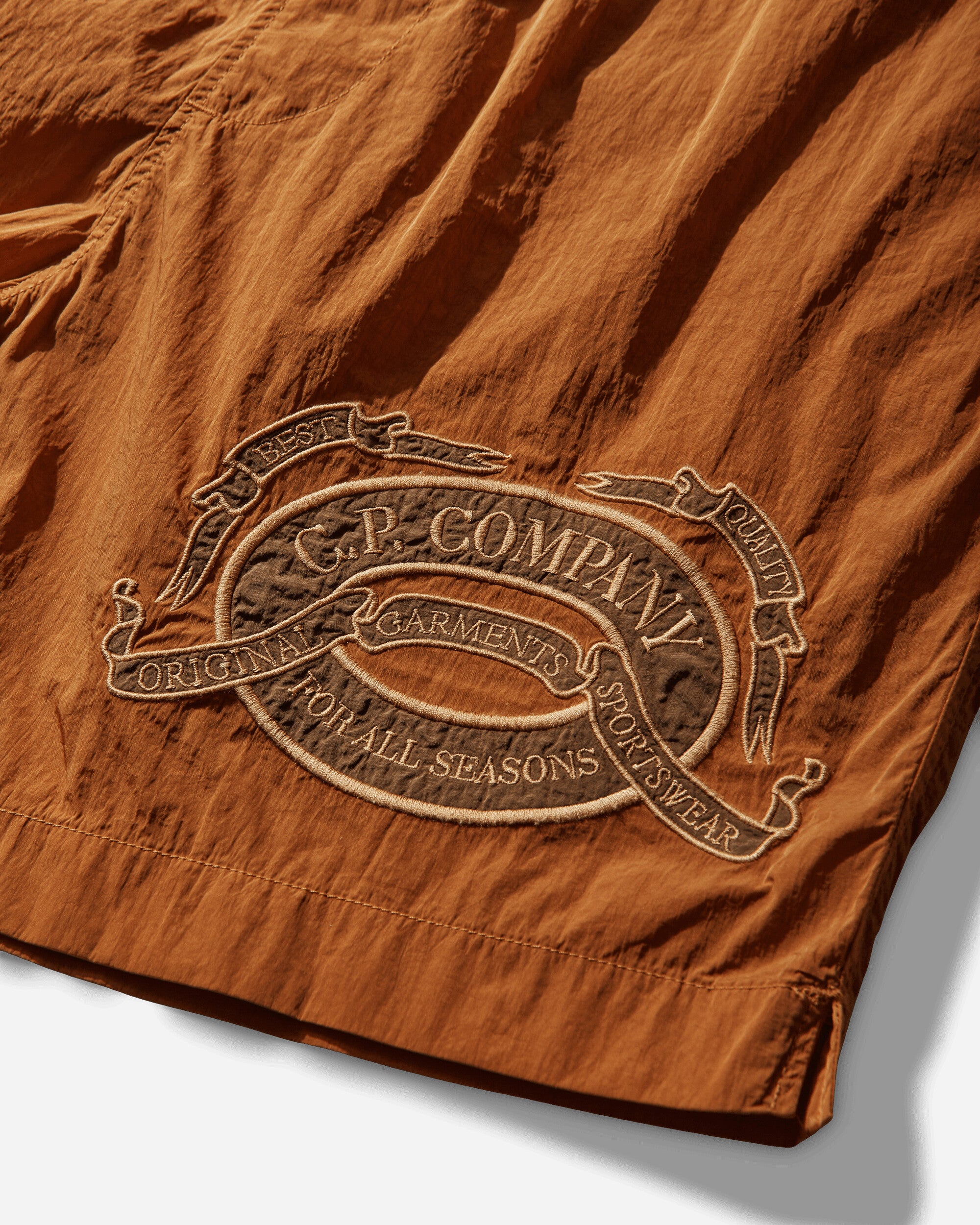 C.P. Company Beachwear Boxer In Eco-Chrome R Desert Sun Swimwear Swim Trunks 20CMBW262A-006369G 436