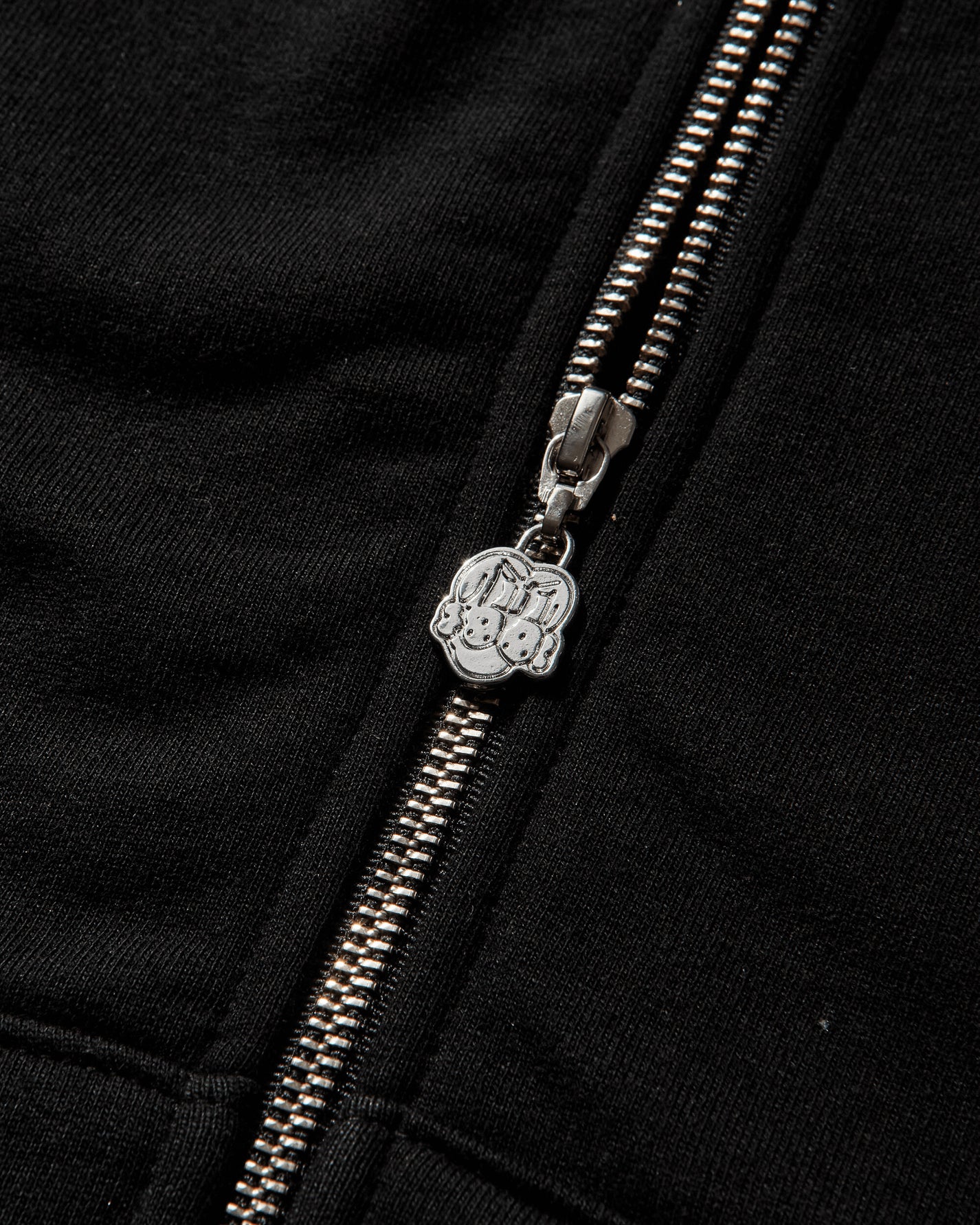 Chito Dog Mesh Zip Hoodie Black Sweatshirts Hoodies C0825K004 BLACK