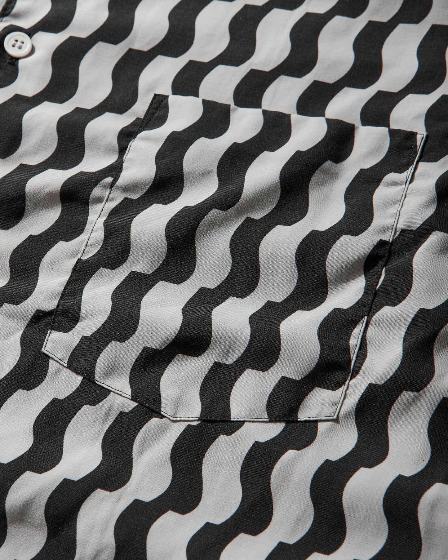 Comme Des Garçons Homme Plus Men'S Shirt Wht/Blk X Blk Shirts Longsleeve Shirt PQ-B028-S26 1