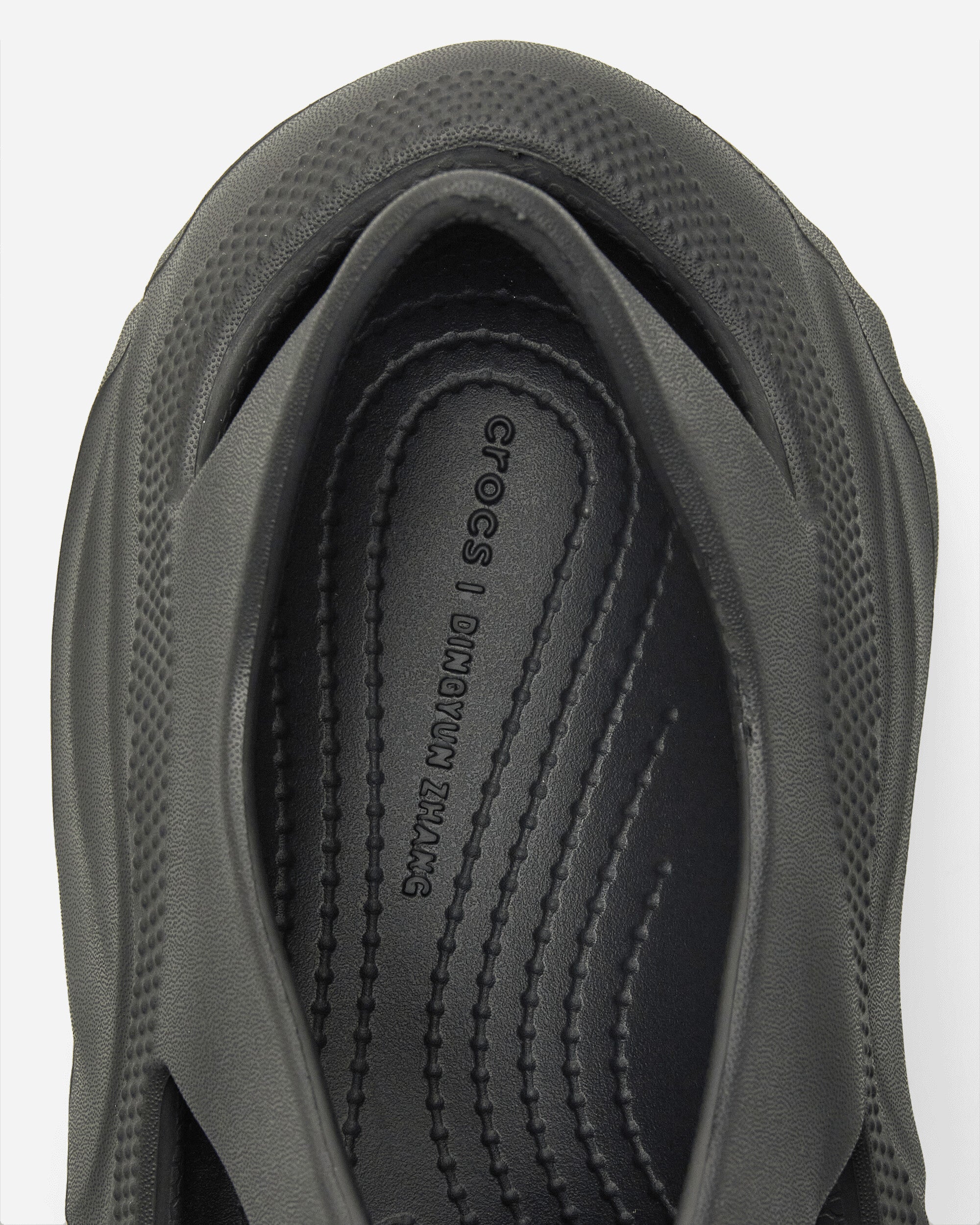 Crocs Dingyun Zhang X Crocs Diffuser Black Sand Sandals and Slides Sandals and Mules CR.209552 BKSD