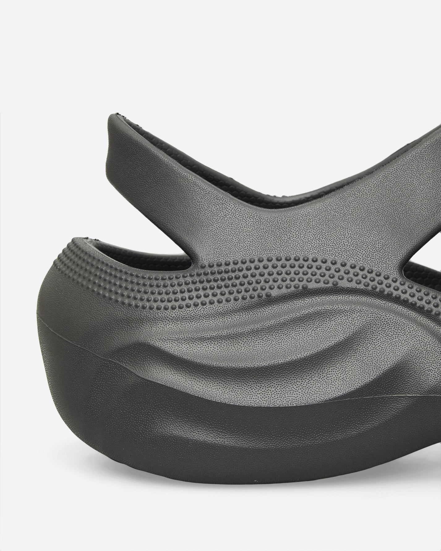 Crocs Dingyun Zhang X Crocs Diffuser Black Sand Sandals and Slides Sandals and Mules CR.209552 BKSD