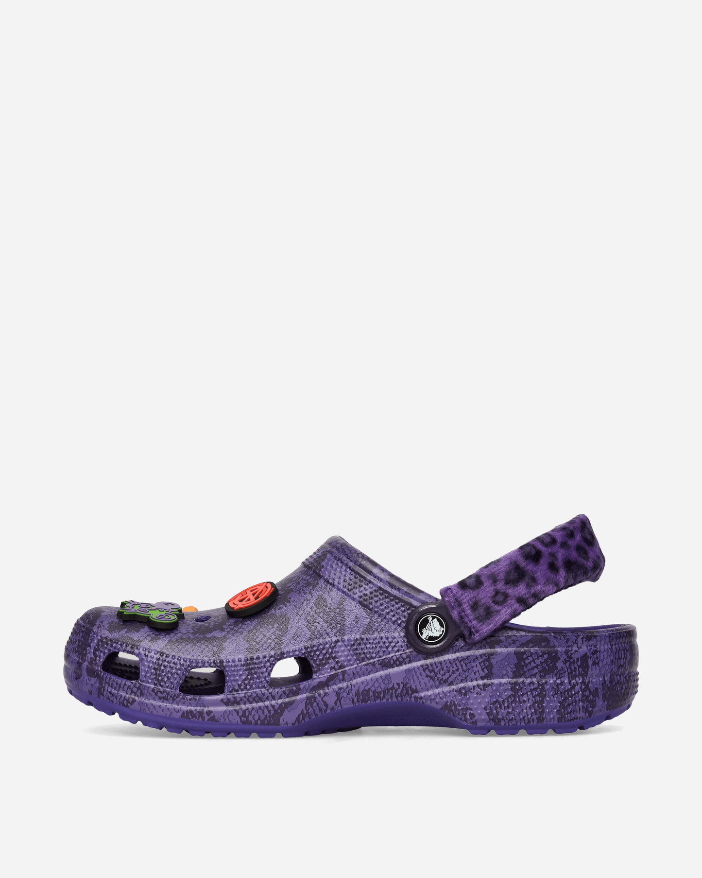 Crocs Strayrats X Crocs Classic Cog Ultraviolet Sandals and Slides Sandals and Mules CR.211083 ULVI
