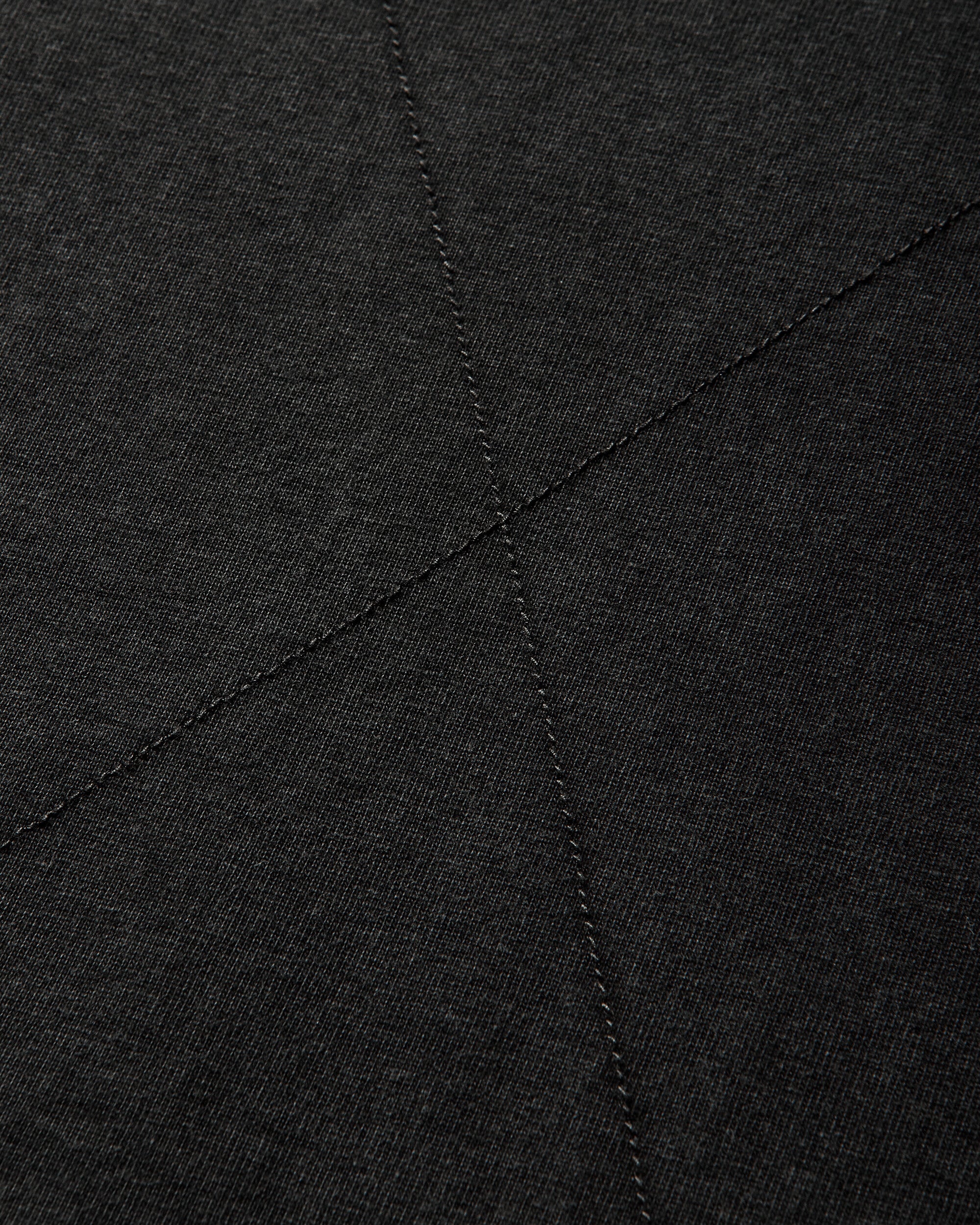 DIARY 1999 Armour Tee Black T-Shirts Shortsleeve DIARYARMOURTEEBLK BLK