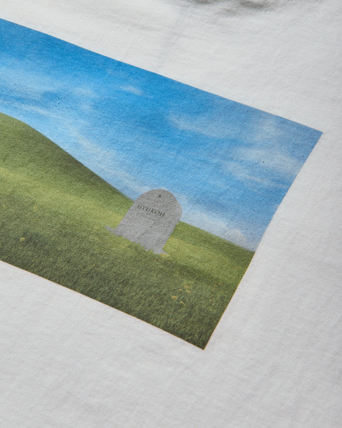 Funeral For A Friend Graphic T-Shirt White T-Shirts Shortsleeve FFS25STONETEE 1