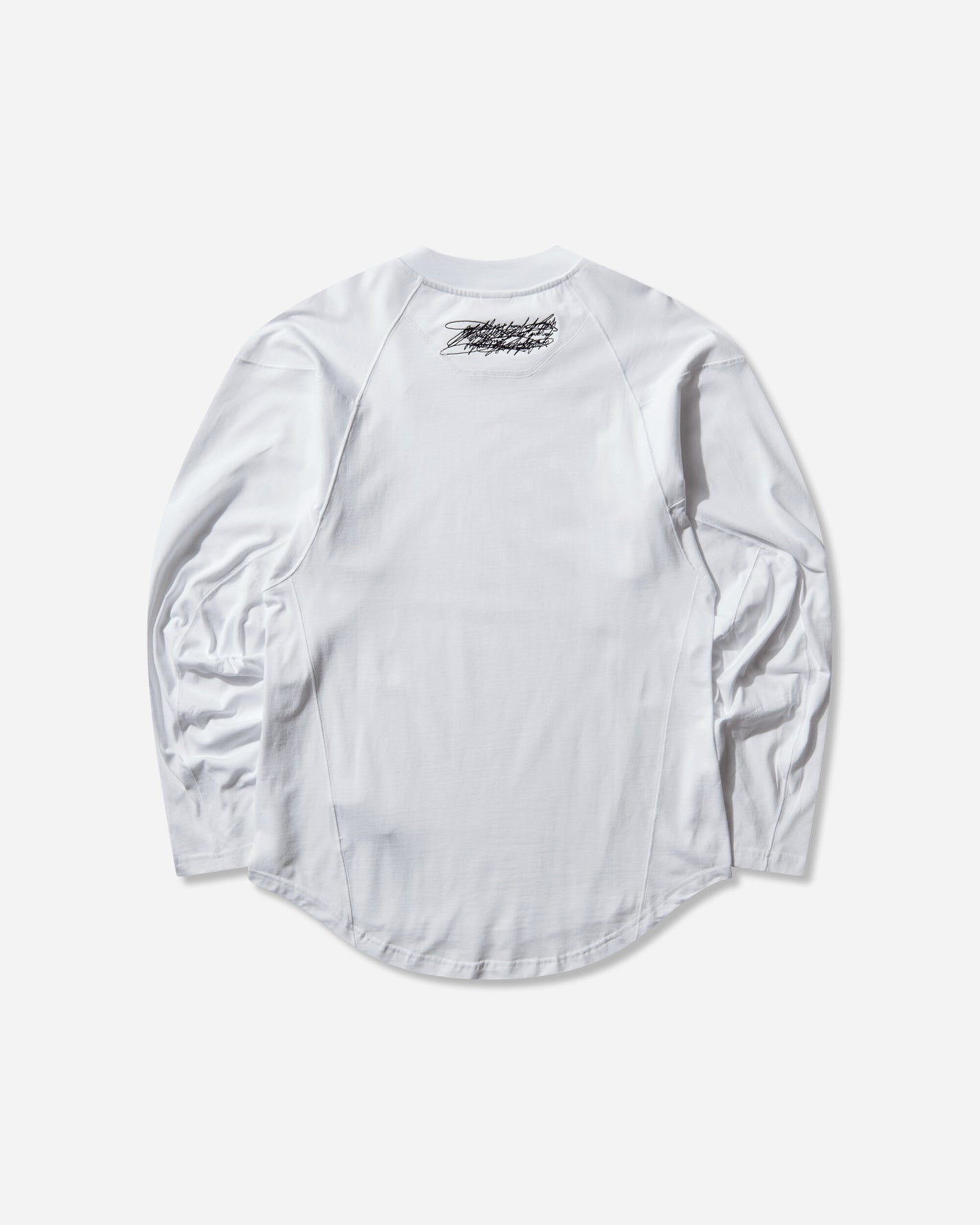 GR10K Pump Longsleeve White T-Shirts Longsleeve DG021301FR12 12