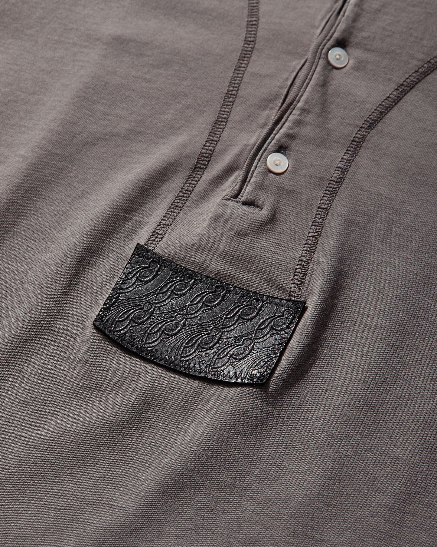 Kiko Kostadinov Sargo Short Sleeve Henley Iris T-Shirts Shortsleeve KKSS265TP03 88