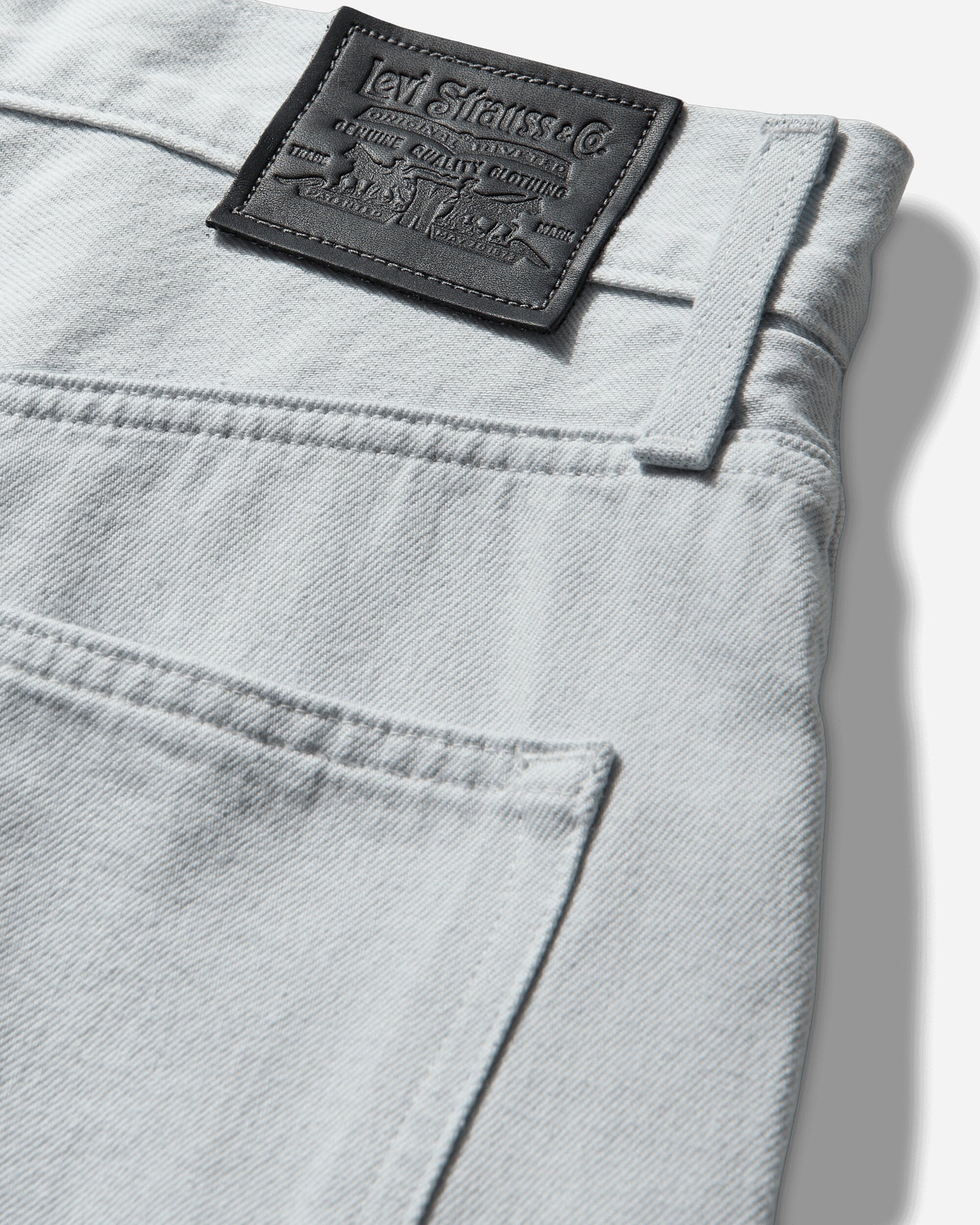 Levi's Wmns Blue Tab Embroidered Bandit Sh Med Indigo Pants Denim 004TD 0000