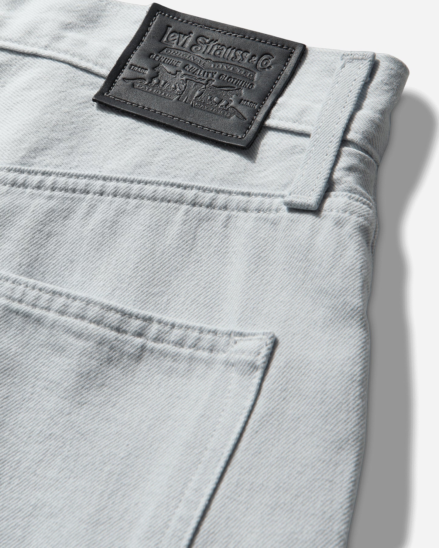 Levi's Wmns Blue Tab Embroidered Bandit Sh Med Indigo Pants Denim 004TD 0000