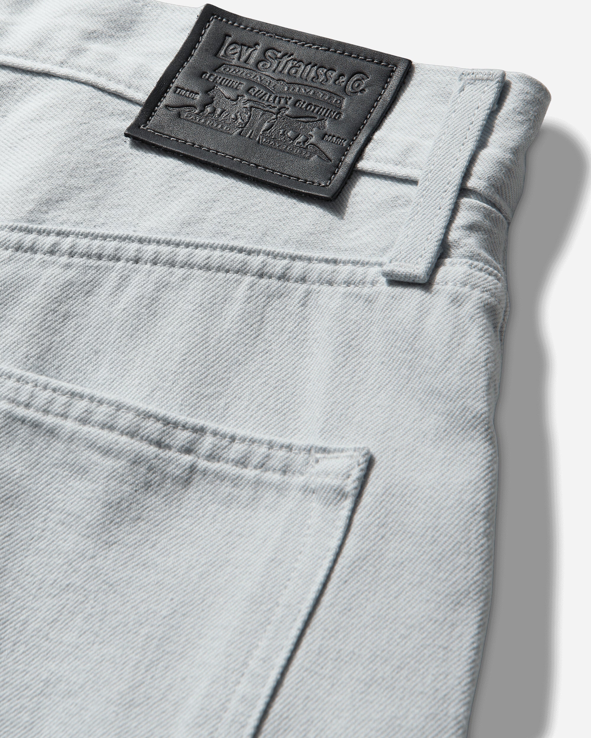 Levi's Wmns Blue Tab Embroidered Bandit Sh Med Indigo Pants Denim 004TD 0000