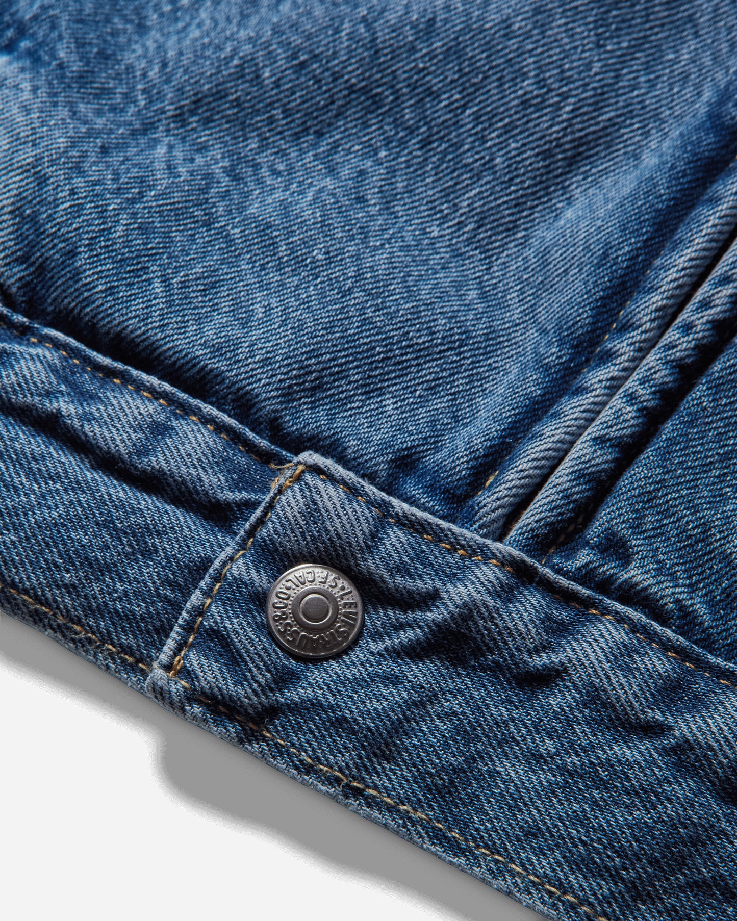 Levi's Levis Twist Trucker Dark Indigo  Flat Finish Dark Indigo  Coats and Jackets Denim Jackets 003M3 0001