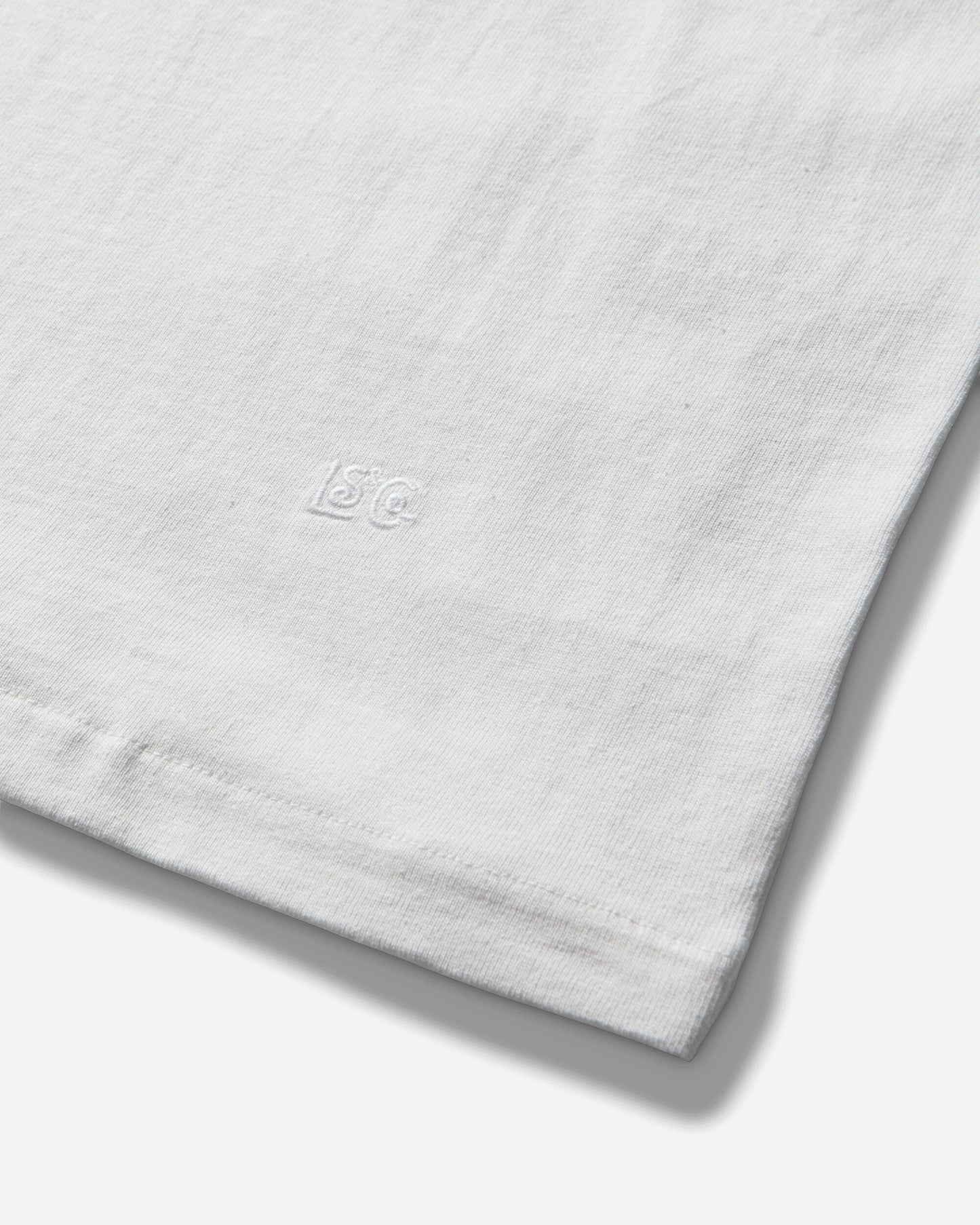 Levi's Blue Tab Relaxed Tee White T-Shirts Shortsleeve 001LJ 0001