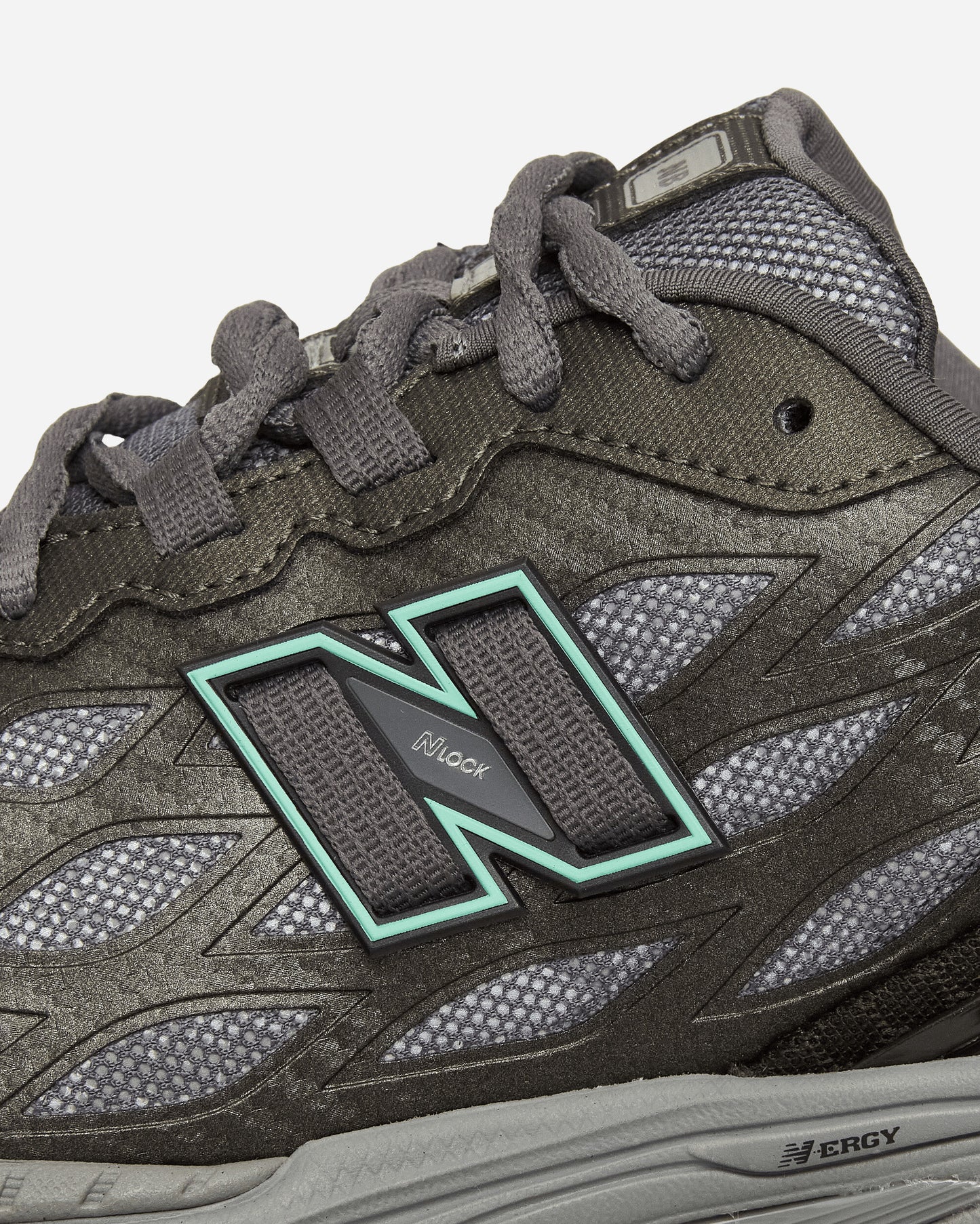 New Balance U1906WA Black Metallic Sneakers Low U1906WA