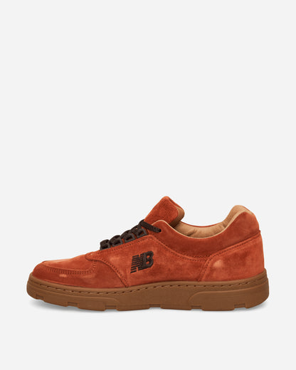 New Balance UADWGGR Orange Sneakers Low UADWGGR