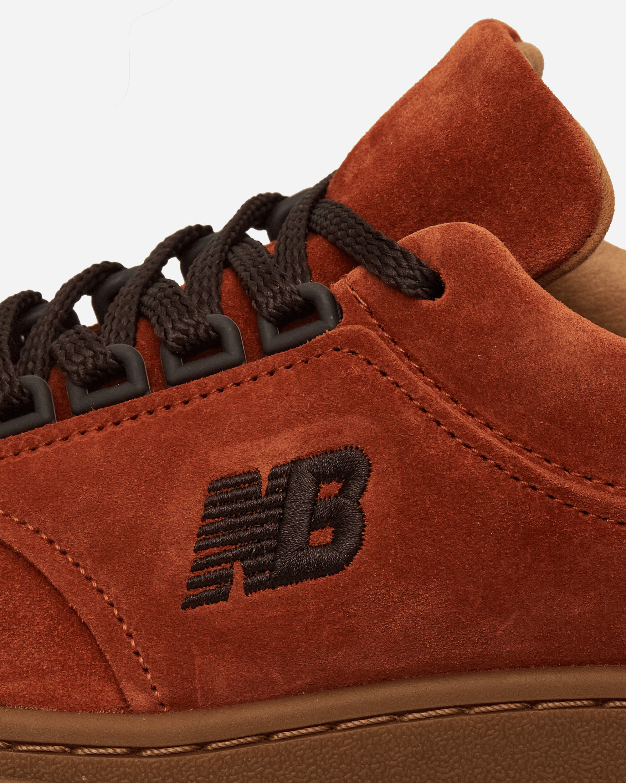 New Balance UADWGGR Orange Sneakers Low UADWGGR