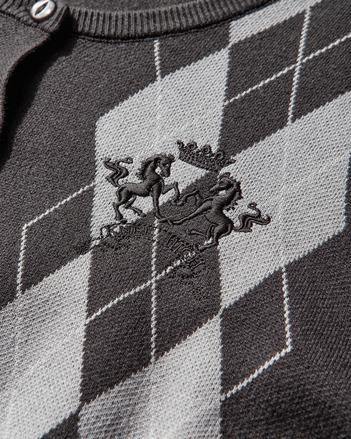 Nii Hai Wmns The Bubble Cardi In Grey Argyl Gray Knitwears Cardigans 2025014OTWBUBPES GRY