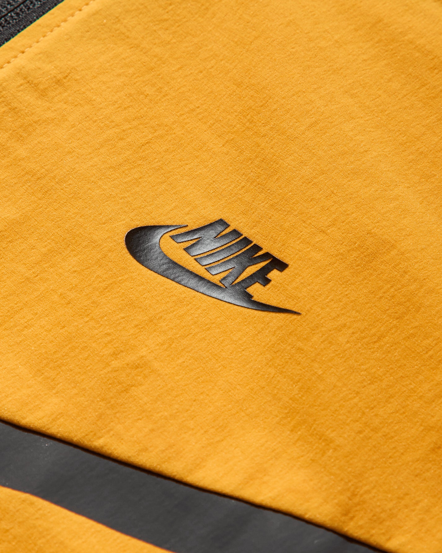 Nike M Nrg Tch Wvn Wr Fz Jkt Sundial Coats and Jackets Jackets II4600-717