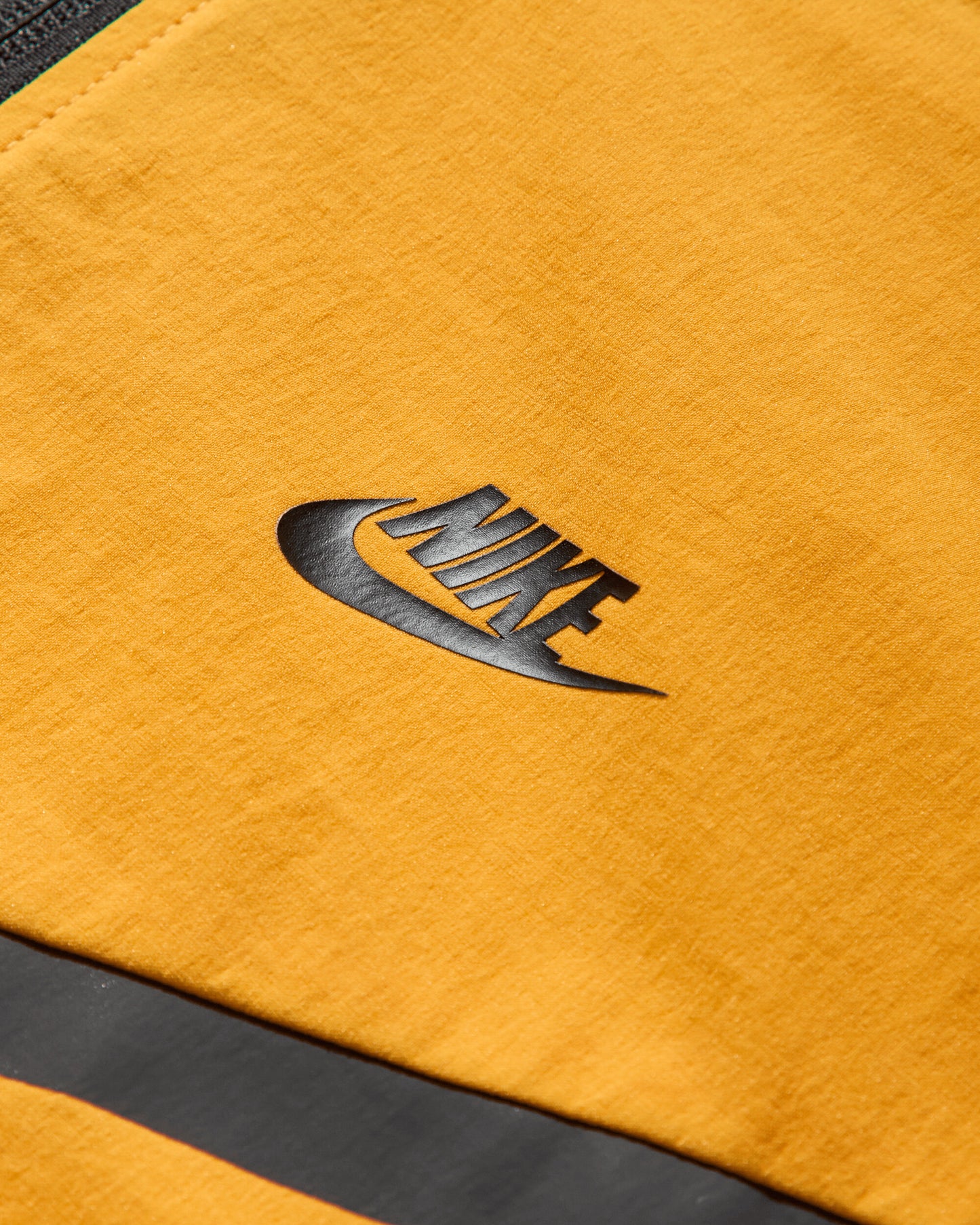 Nike M Nrg Tch Wvn Wr Fz Jkt Sundial Coats and Jackets Jackets II4600-717