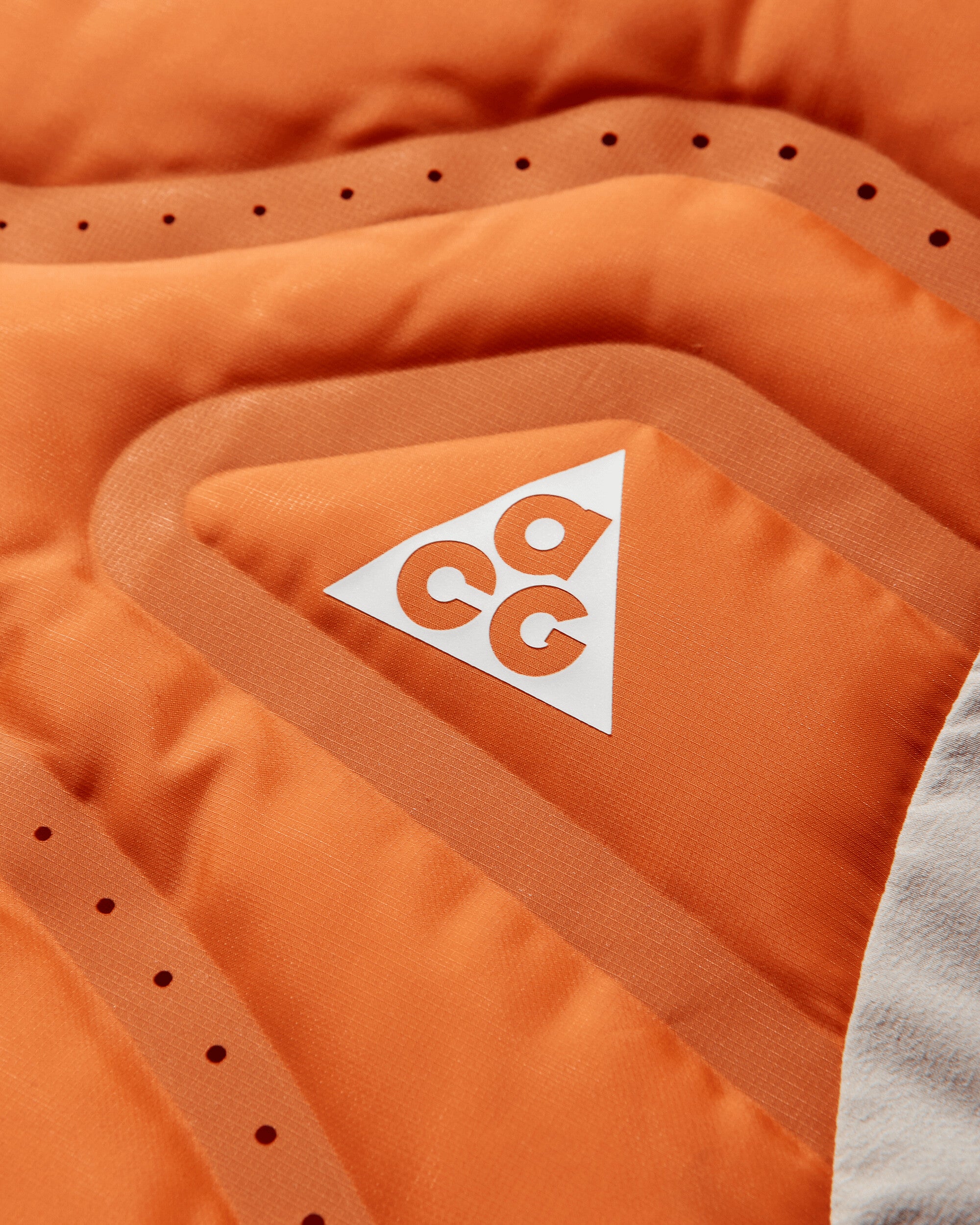 Nike Nike Acg "lava Flow" Men's Hooded Jacket Safety Orange/Cream Ii/Summit  Coats and Jackets Jackets IO9132-819