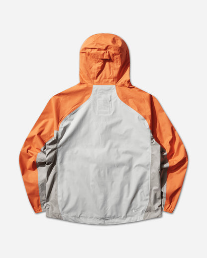 Nike W Acg Sfadv Phantazma Jkt Safety Orange/Grey Fog/Summit  Coats and Jackets Jackets IF0101-819