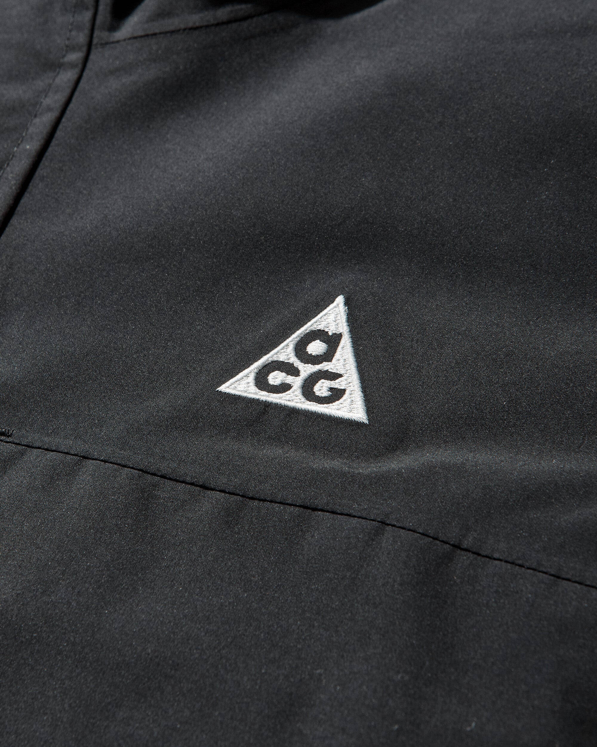 Nike Wmns W Acg Sf Prmlft Skl Pk Jkt Black/Anthracite/Black Coats and Jackets Jackets FV7327-010