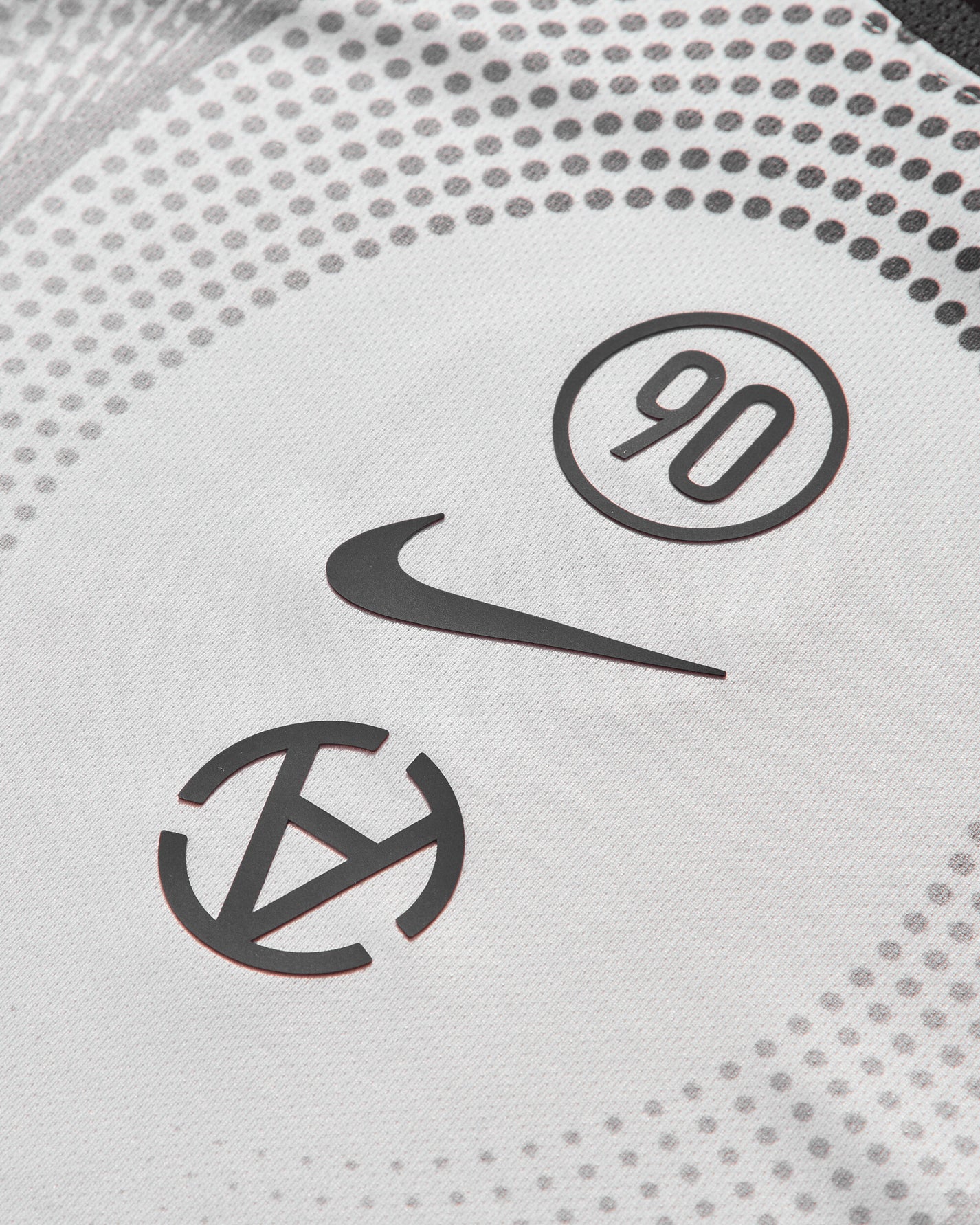 Nike M Nk Df T90 Top Long Sleeve X Slam Jam White/Pure Platinum/Black T-Shirts Longsleeve IO8392-100