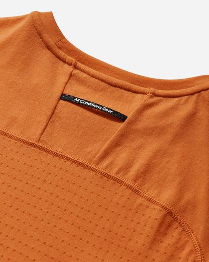 Nike Nike Acg "solar Chase" Men's Dri-Fit Adv Top Safety Orange/Safety Orange/Su T-Shirts Shortsleeve IO9677-819