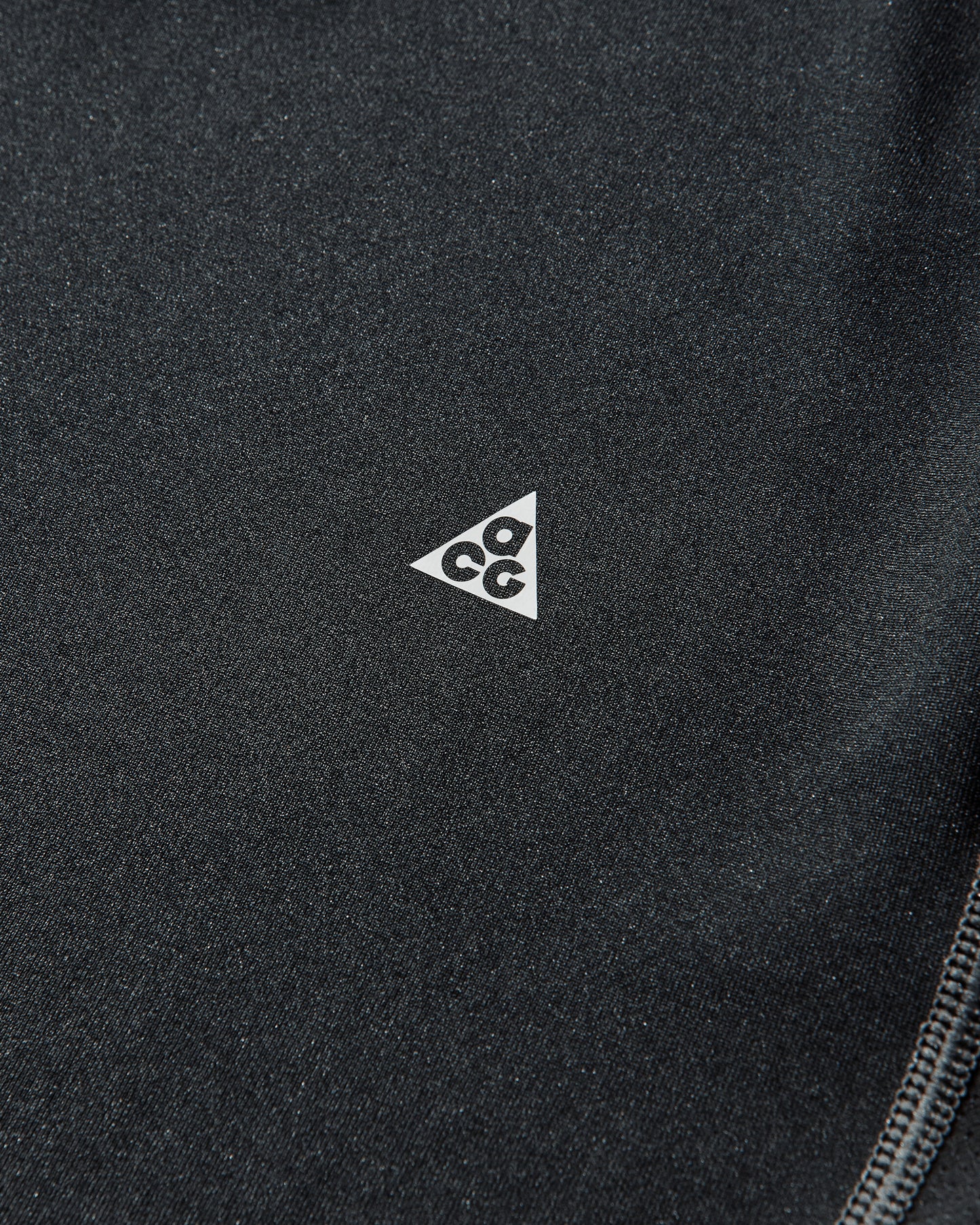 Nike Nike Acg "wildsee" Men's Dri-Fit Short-Sleeve Base Layer Black/Anthracite/Summit White T-Shirts Shortsleeve IO1452-010