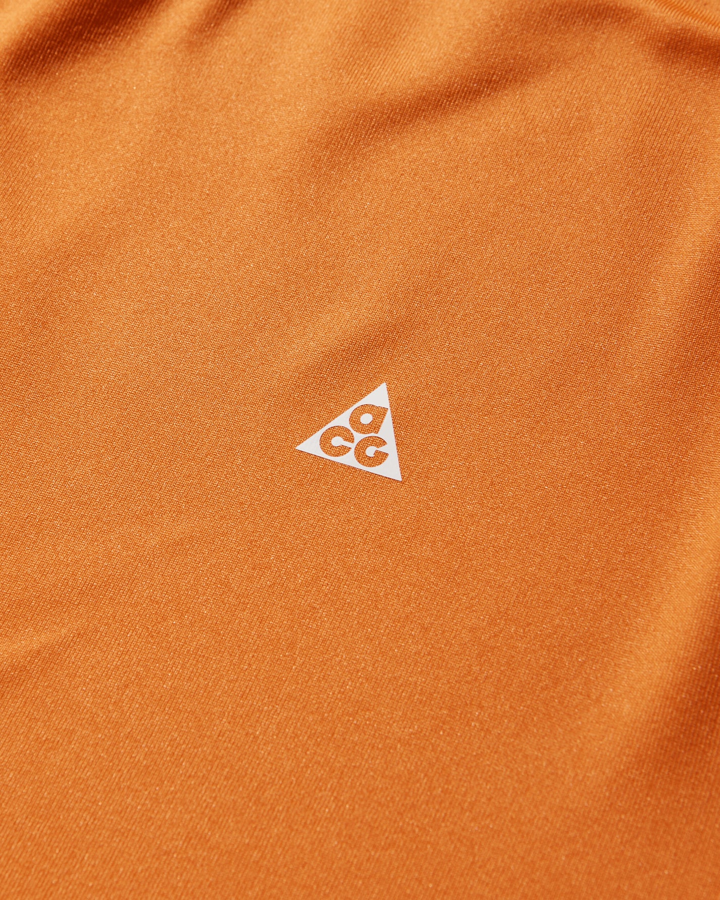 Nike Nike Acg "wildsee" Men's Dri-Fit Short-Sleeve Base Layer Safety Orange/Summit White T-Shirts Shortsleeve IO1452-819