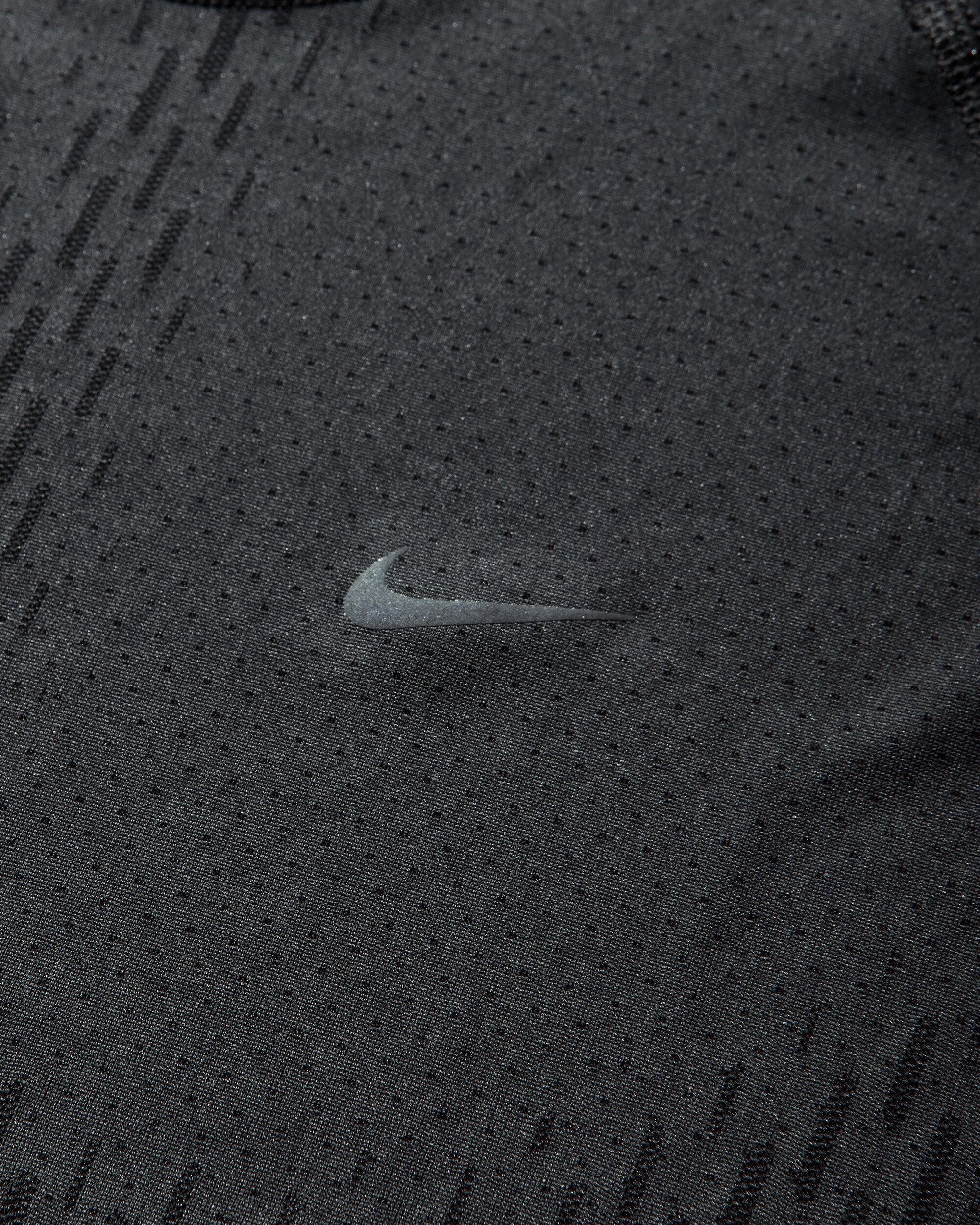 Nike Nike Stride Men's Dri-Fit Adv Off Noir/Black/Refblk T-Shirts Shortsleeve IF2088-010