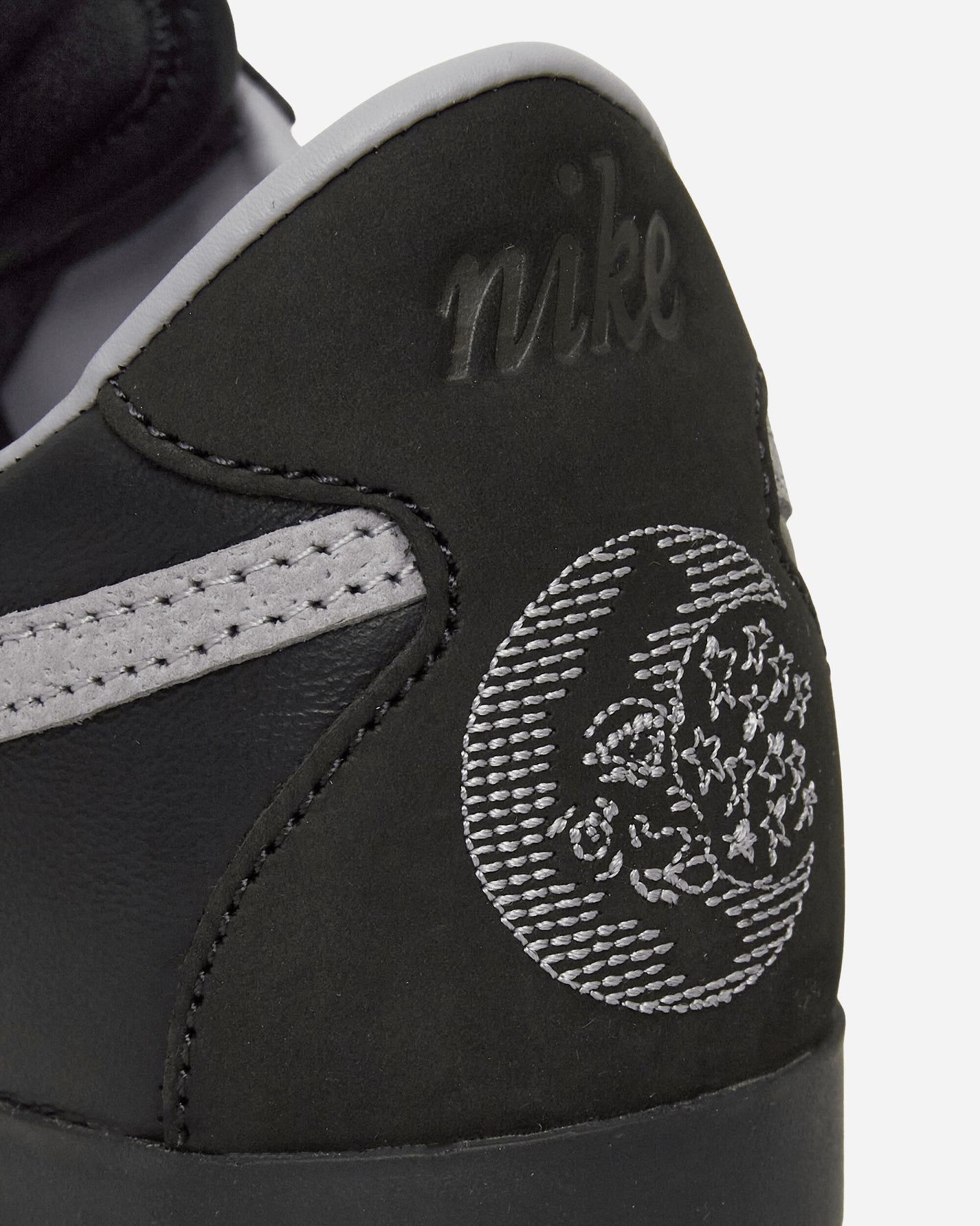 Nike Nike Astrograbber Off Noir/Cement Grey Sneakers Low IQ5483-045