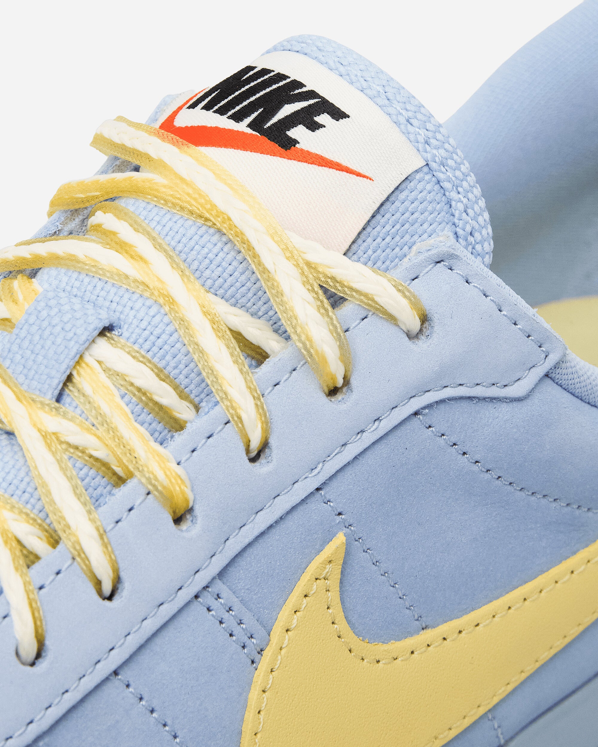 Nike Nike Astrograbber qs Aluminum/Soft Yellow-Sail-Blac Sneakers Low IH2341-400