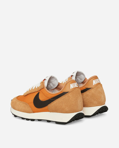 Nike Nike Dbreak Sp Flax/Velvet Brown/Monarch Sneakers Low BV7725-200