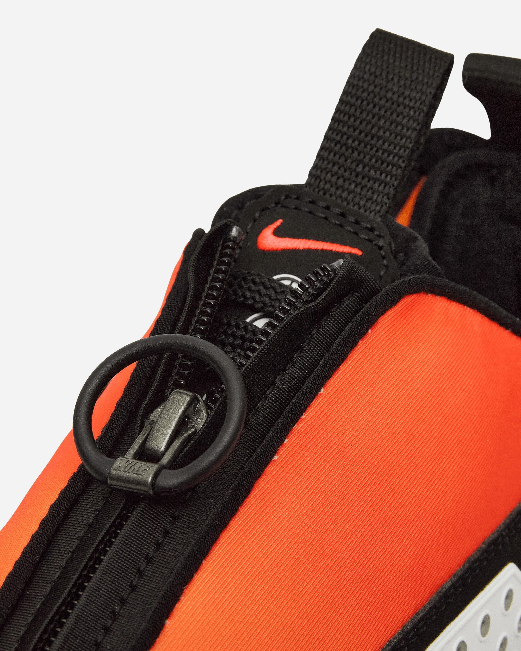 Nike W Nike Air Max Sndr Bright Crimson/Black Sneakers Low HJ8080-600