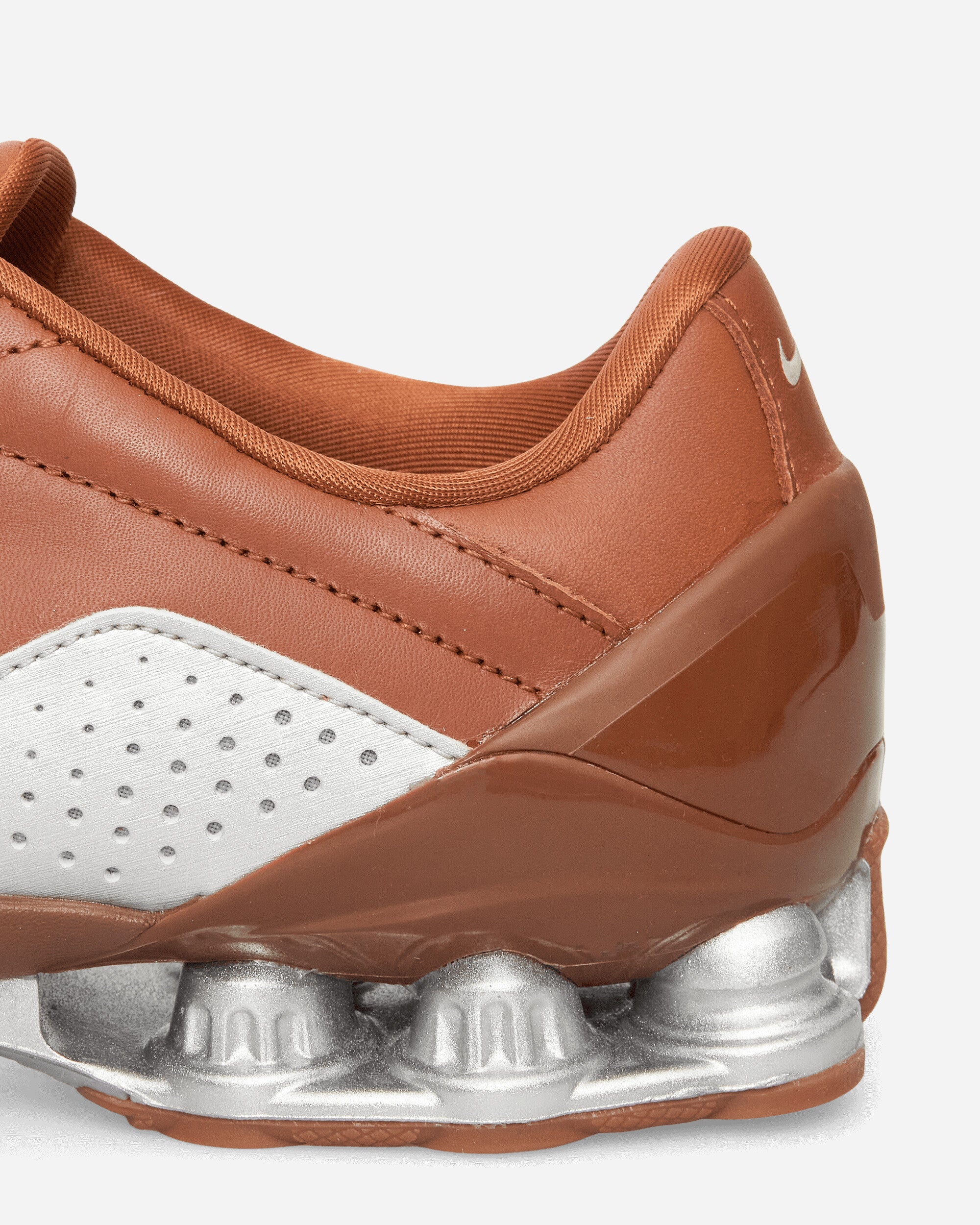 Nike Wmns Nike T90 Shox Magia Qs Pecan/Mtlc Silver/Rustic Sneakers Low IO9300-200