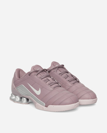 Nike Wmns Nike T90 Shox Magia Qs Taupe Grey/Mtlc Silver Sneakers Low IO9300-201