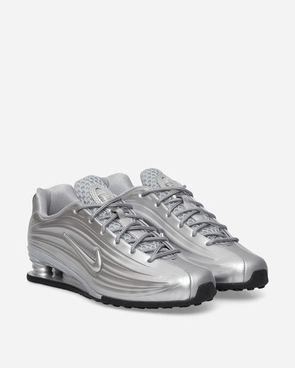 Nike Wmns W Nike Shox Z Silver/Mtlc Silver/Black Sneakers Low IO7843-002