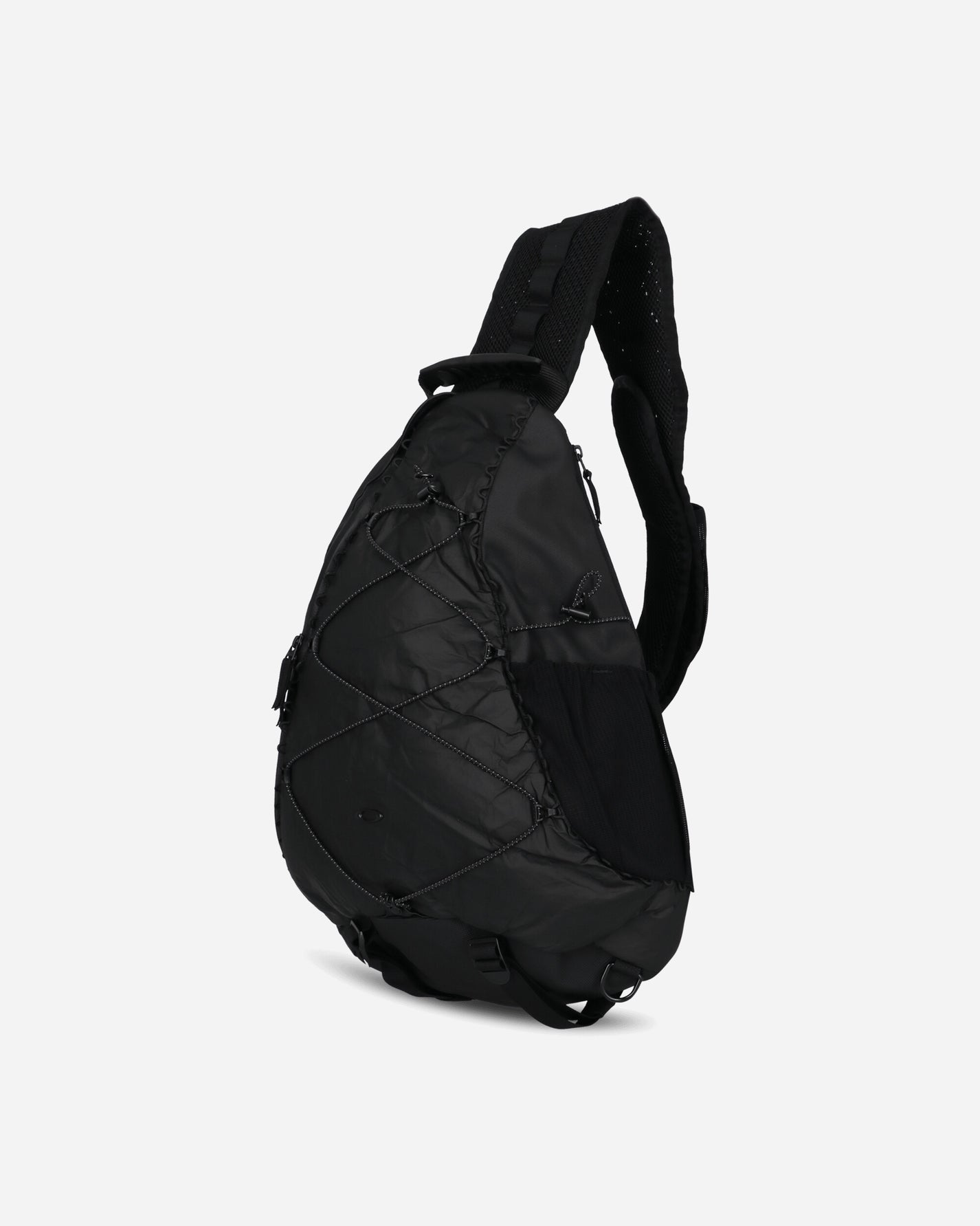 Oakley Latitude Sling Pack Blackout Bags and Backpacks Backpacks FOS901806 02E