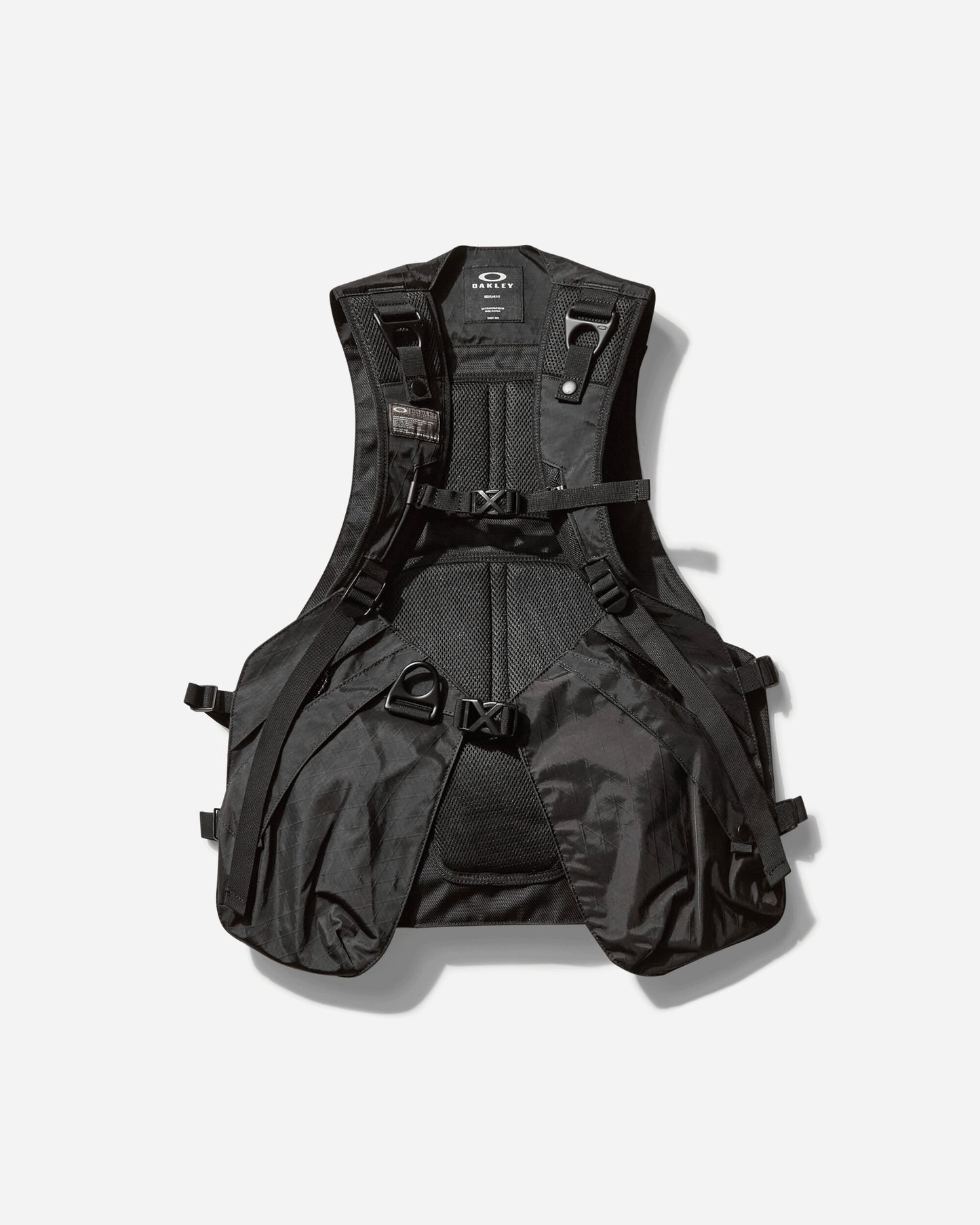 Oakley Fgl Ap Vest 5.0 Phantom Coats and Jackets Vests FOA407569 01N