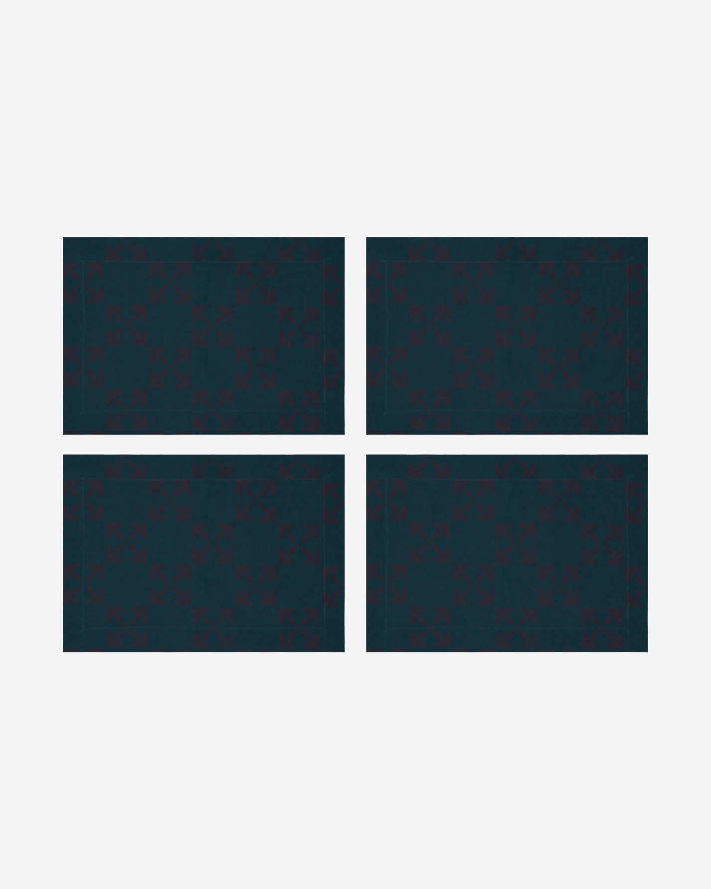 Off-White Arrow Table Mat Set  Dark Irish Aubergin Dark Irish Aubergine Homeware Design Items OHZK008G22FAB001 5935