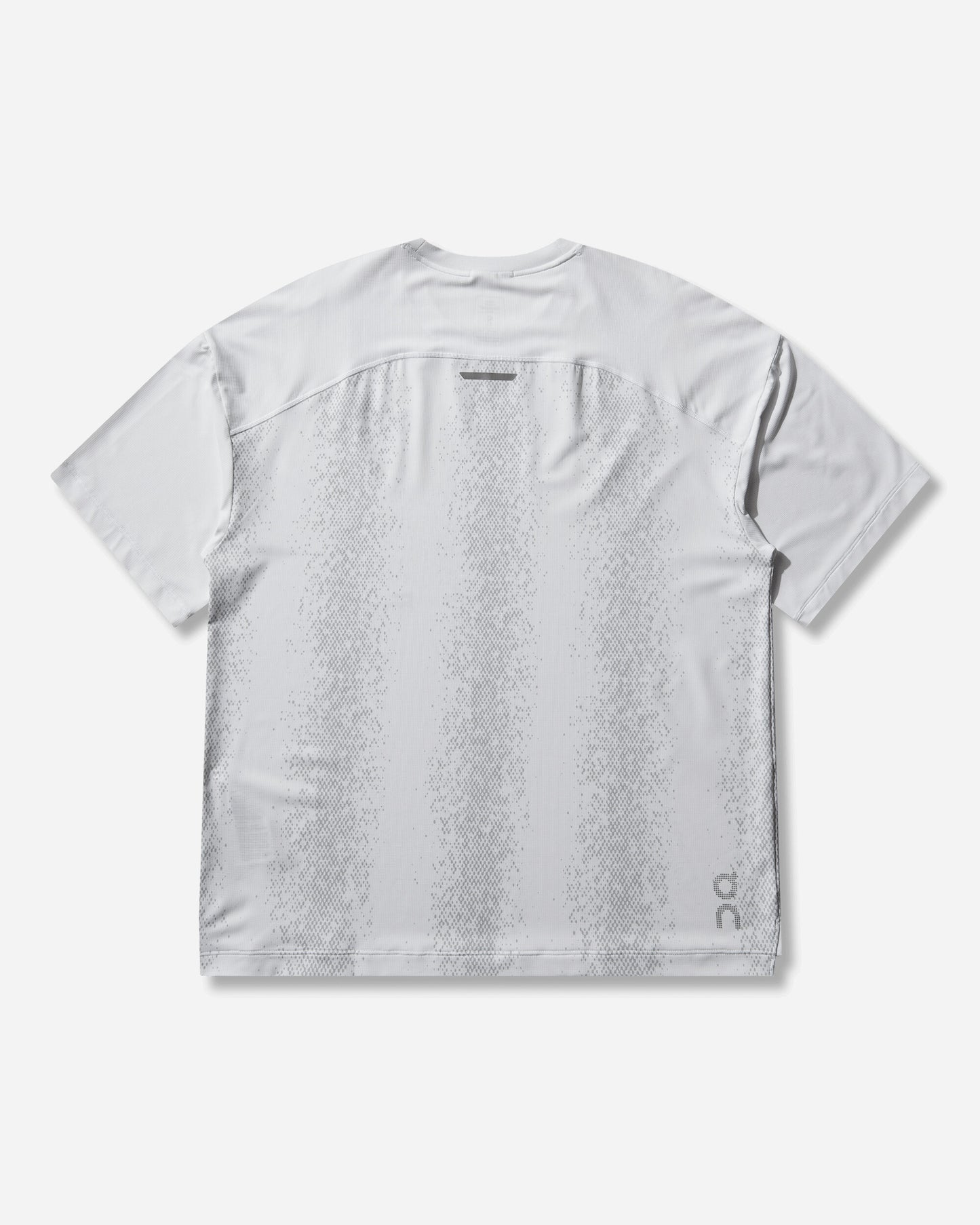 On Performance Volt-T White T-Shirts Shortsleeve 1MG10630069 101