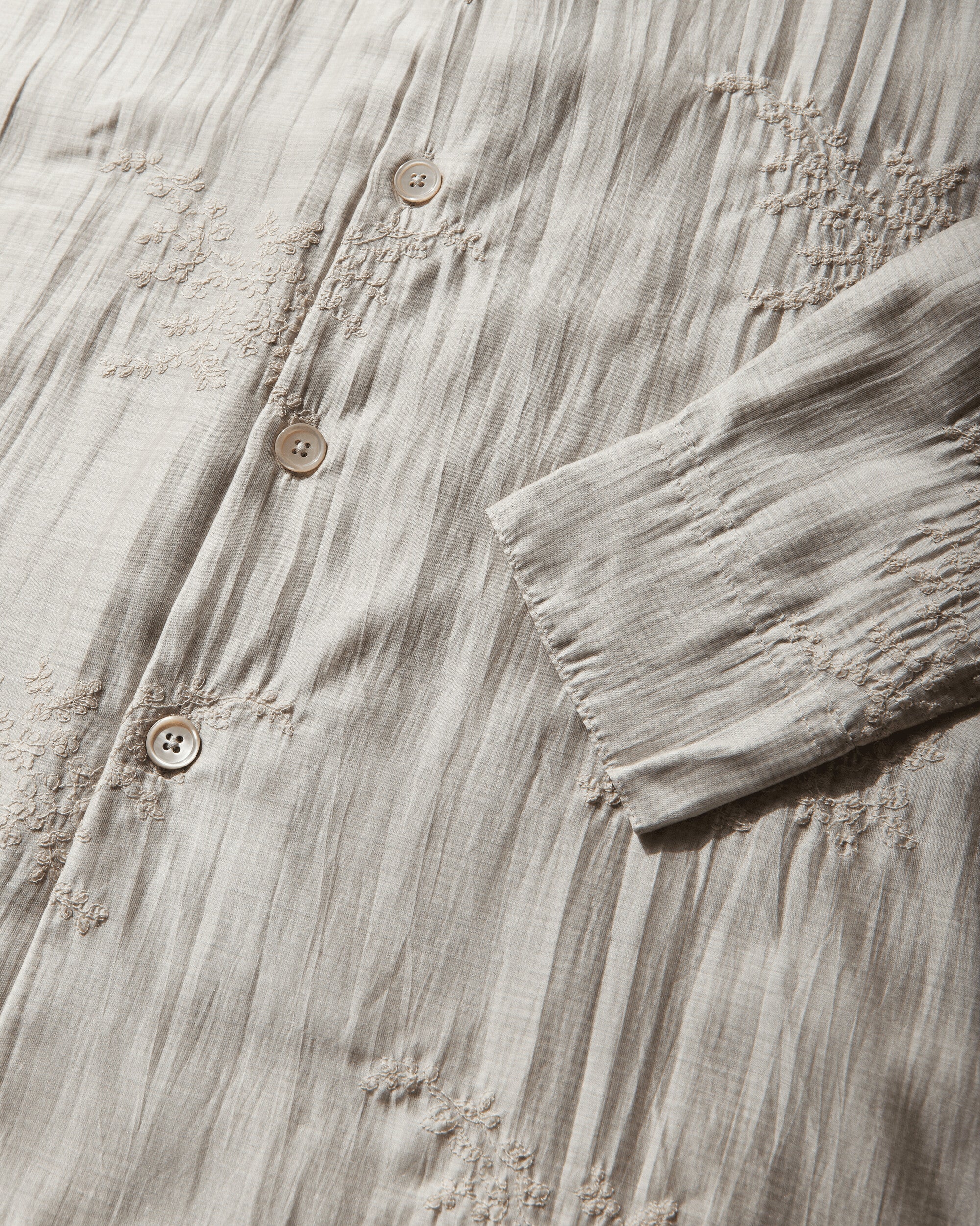 Our Legacy Beyond Shirt Champagne Bloom Ethereal Veil Shirts Longsleeve Shirt M2262BC 001