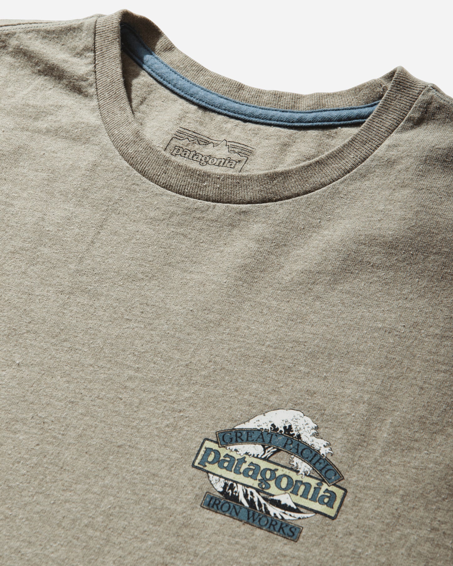 Patagonia M'S Great Waves Responsibili-Tee Gumtree Green T-Shirts Shortsleeve 37873 GMTG