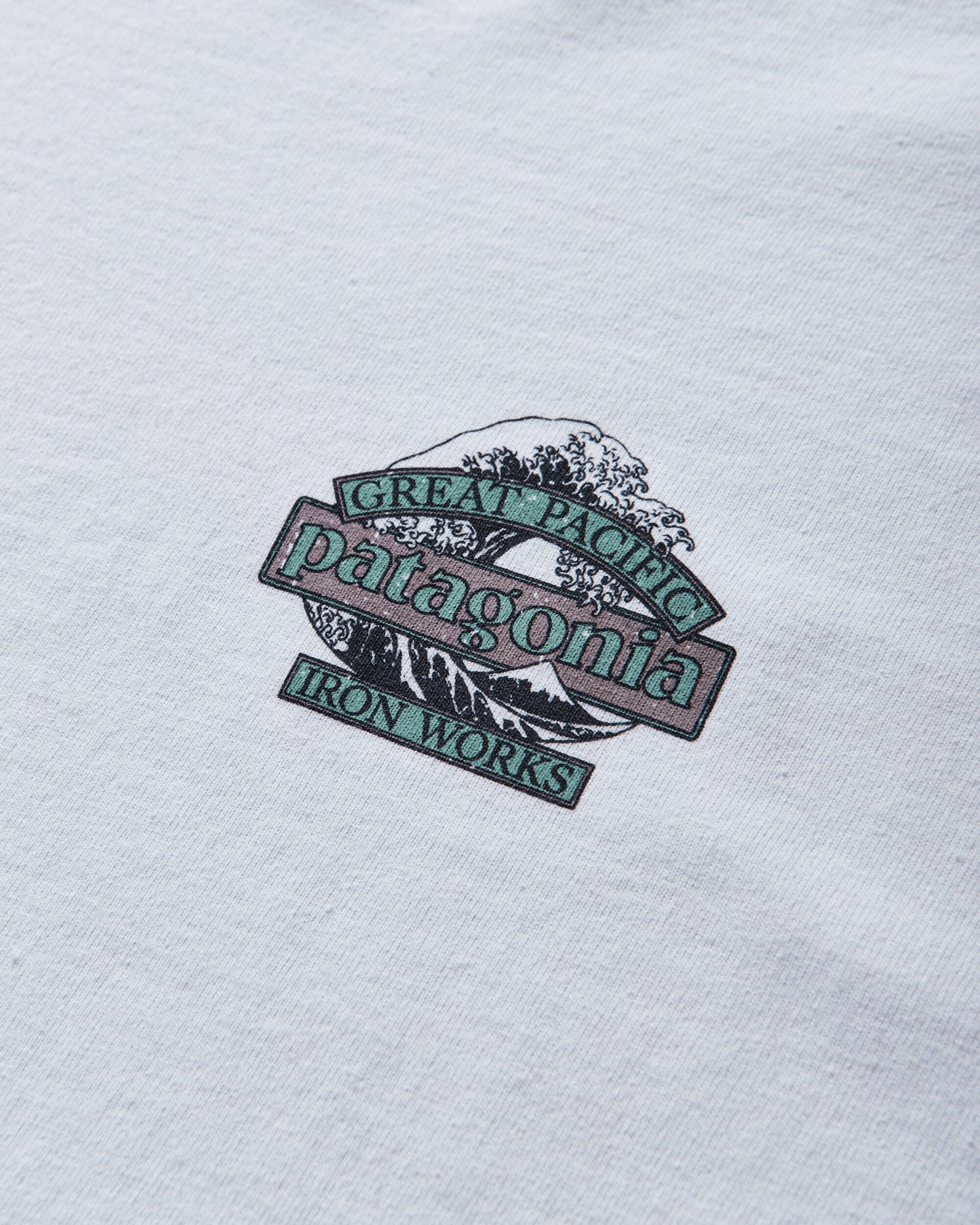 Patagonia M'S L/S Great Waves Responsibili-Tee White T-Shirts Shortsleeve 37876 WHI