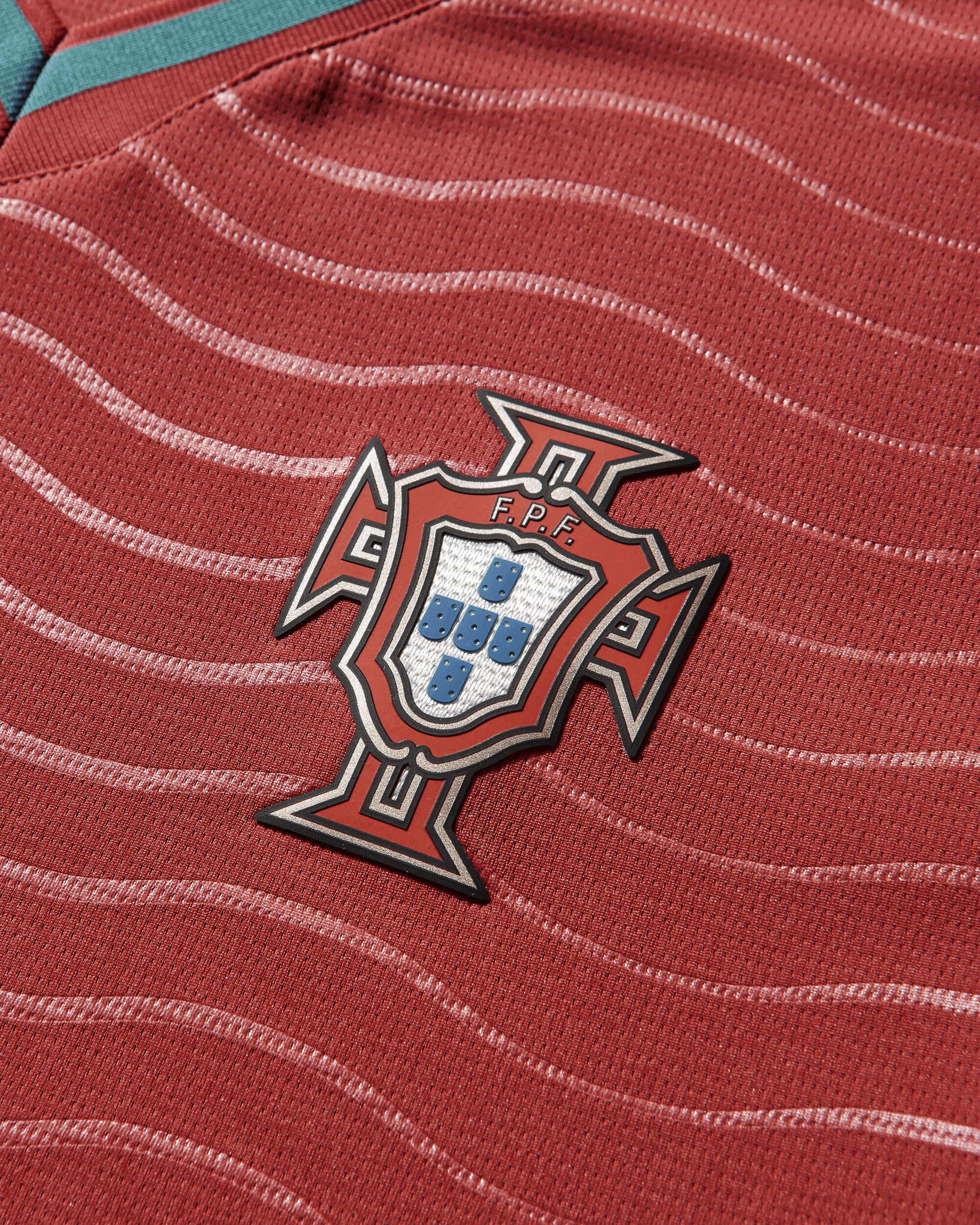 Puma Fpf Home Jersey Replica Club Red/Green Lagoon Knitwears Sweaters 783278-01